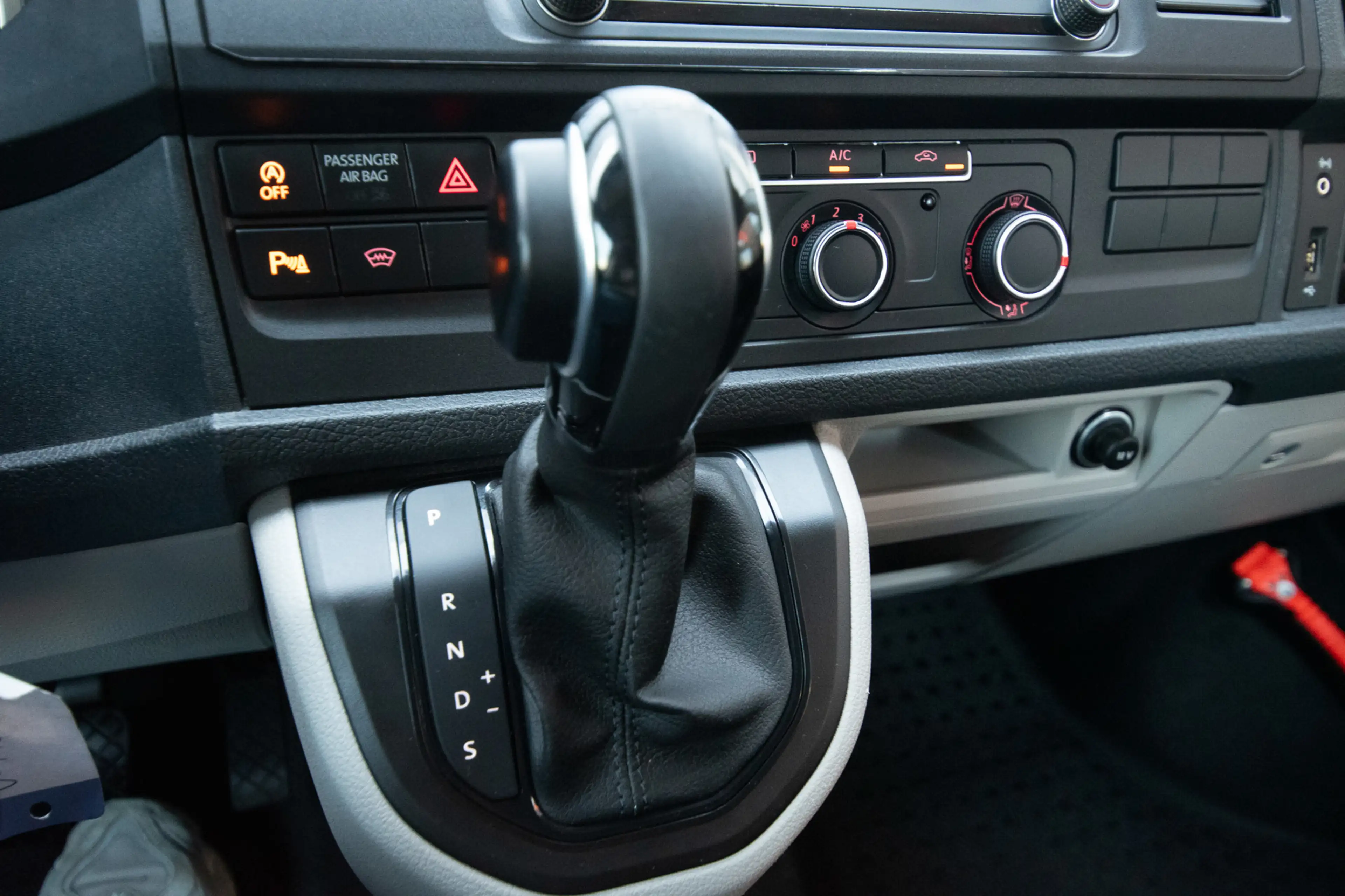 Volkswagen Transporter 2.0 TDI L1H2 Highline MARGE|Dubbele Cabine|NAP|DSG — photo 10