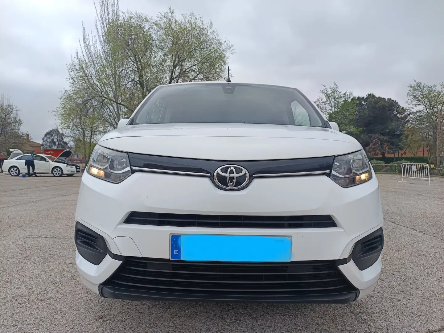 Toyota Proace City Combi L1 1.5D GX 100 - 1