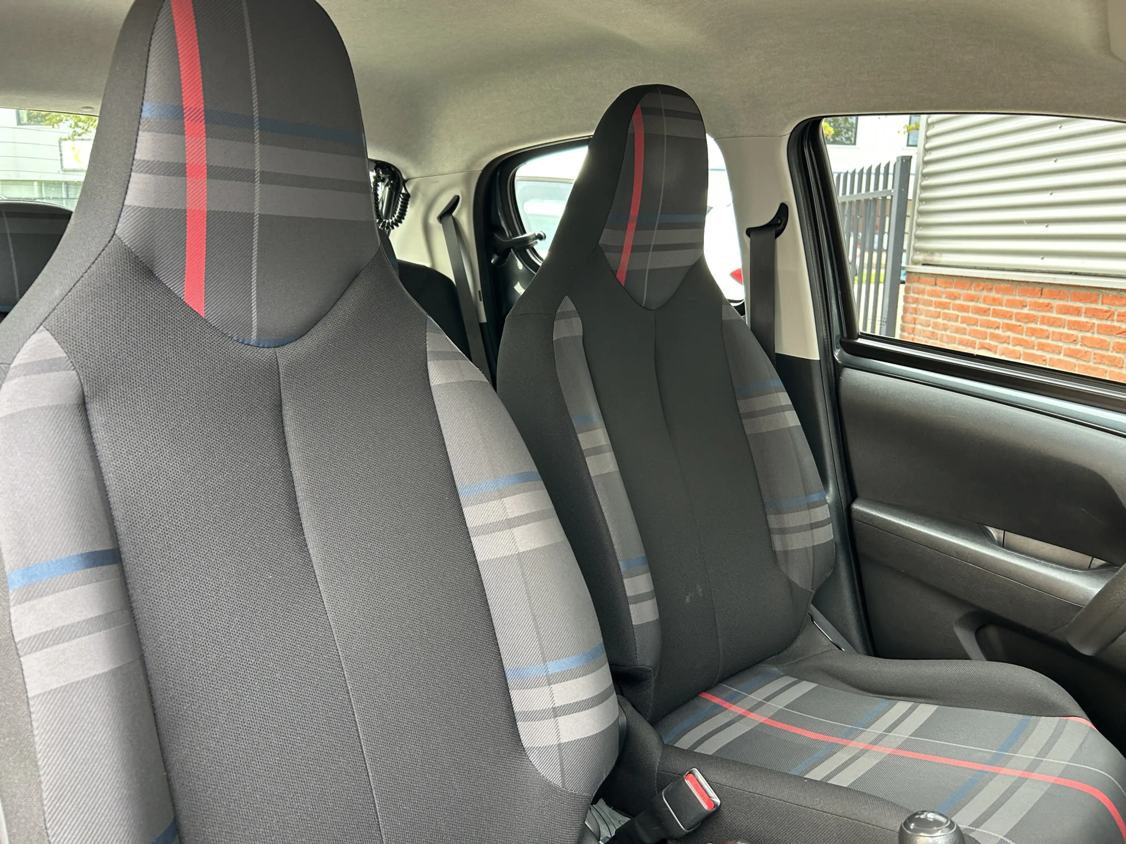 Peugeot 108 1.0 e-VTi Active | Airco | Lage kmstand | Nette au — photo 6