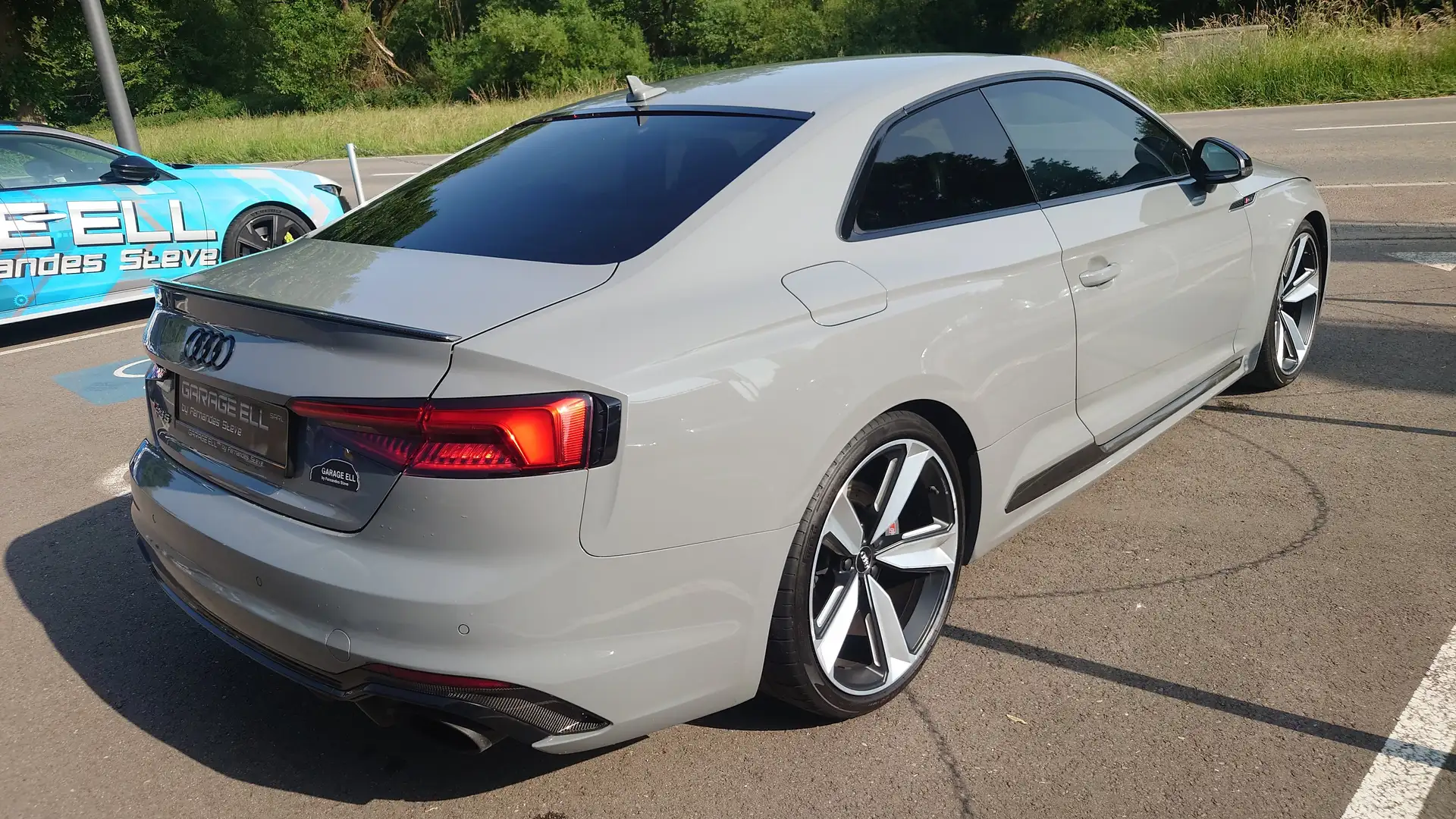 Audi RS5 2.9 TFSI quattro Šedá - 2