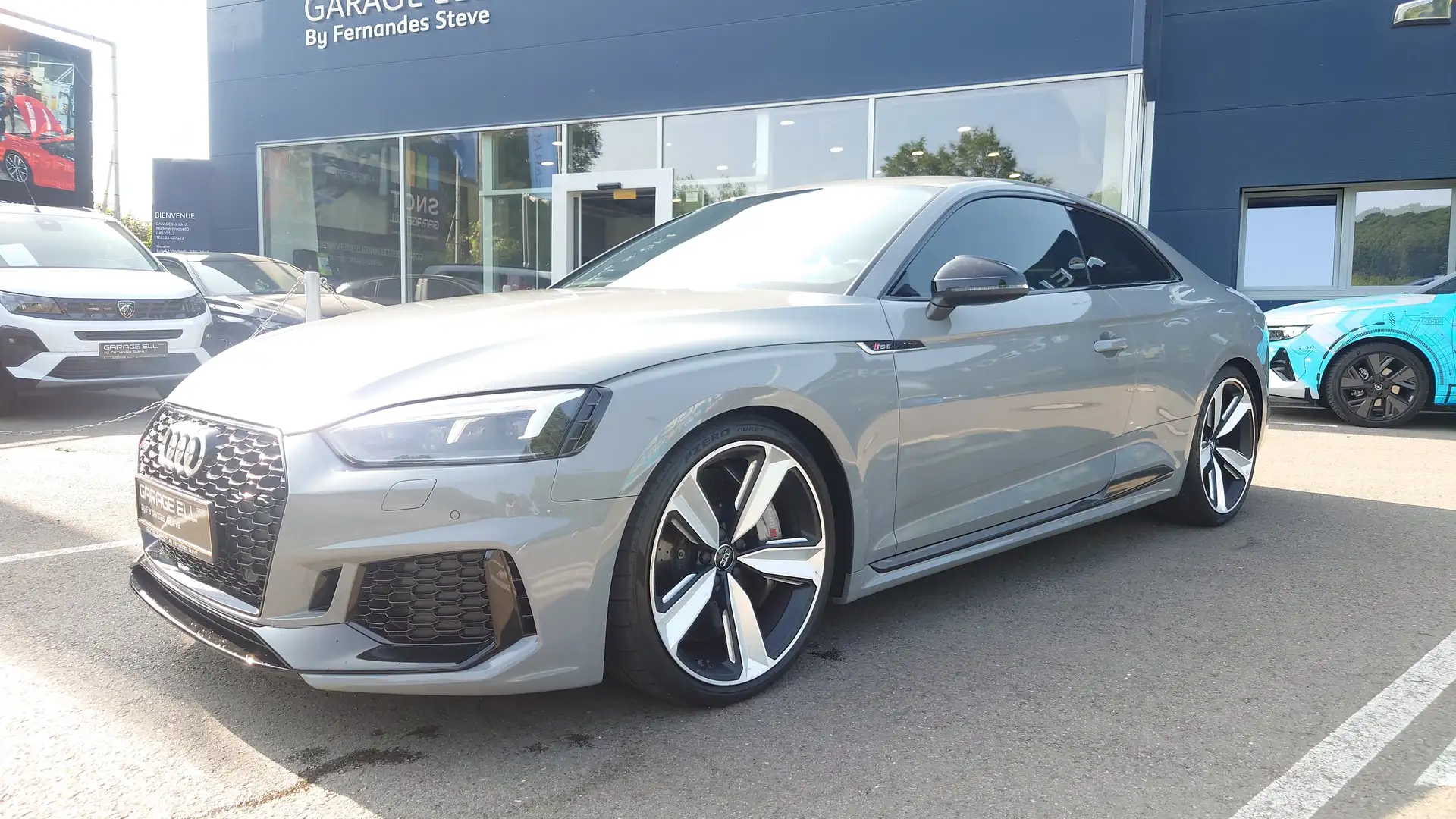 Audi RS5 2.9 TFSI quattro Šedá - 1