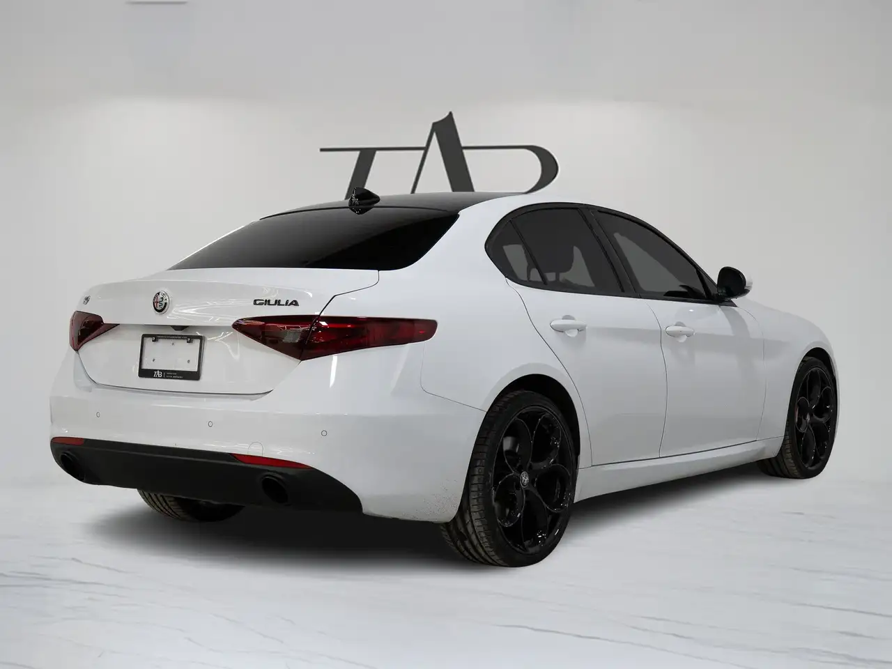 Alfa Romeo Giulia снимка Alfa Romeo Giulia
