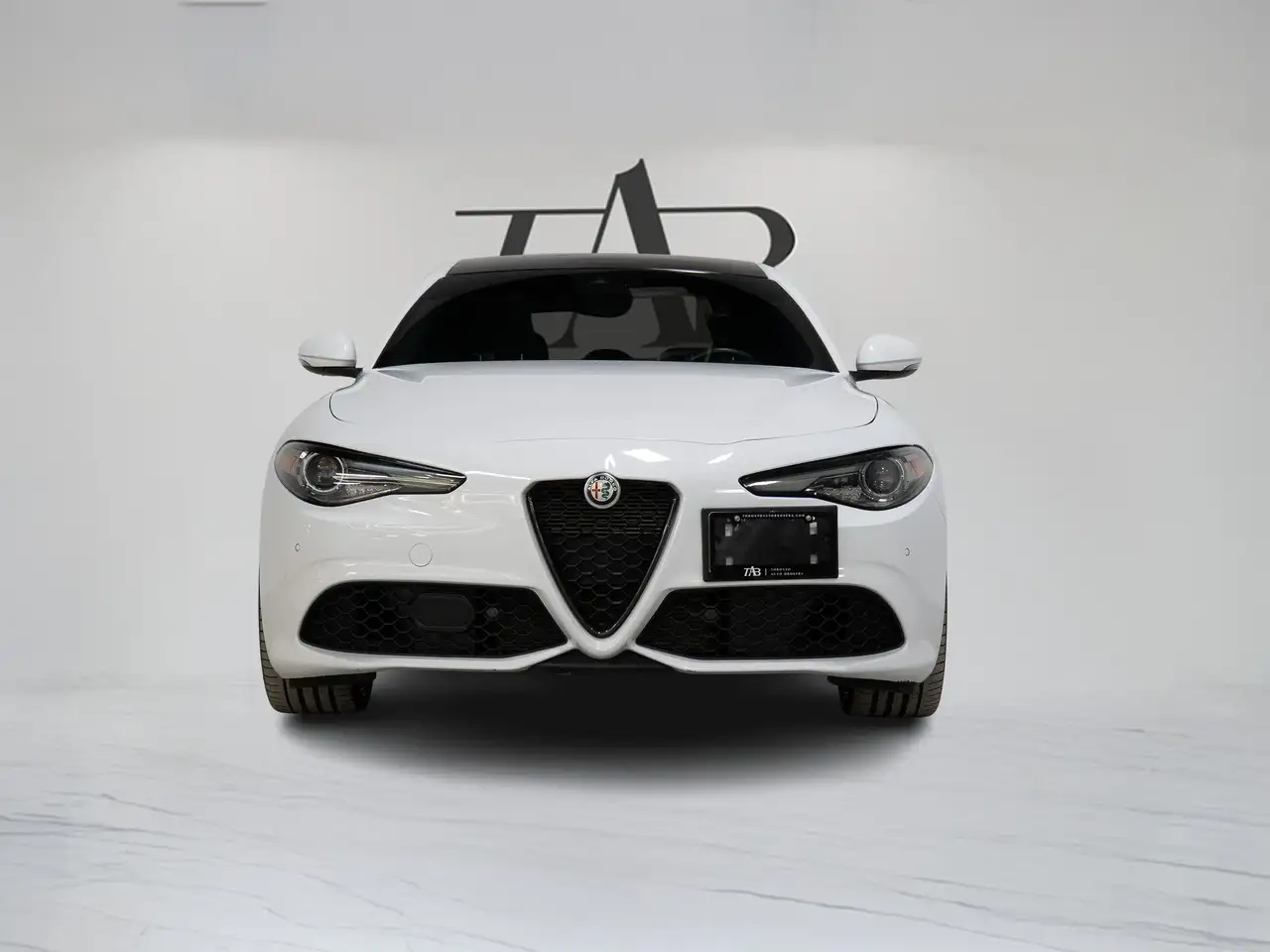 Alfa Romeo Giulia снимка Alfa Romeo Giulia