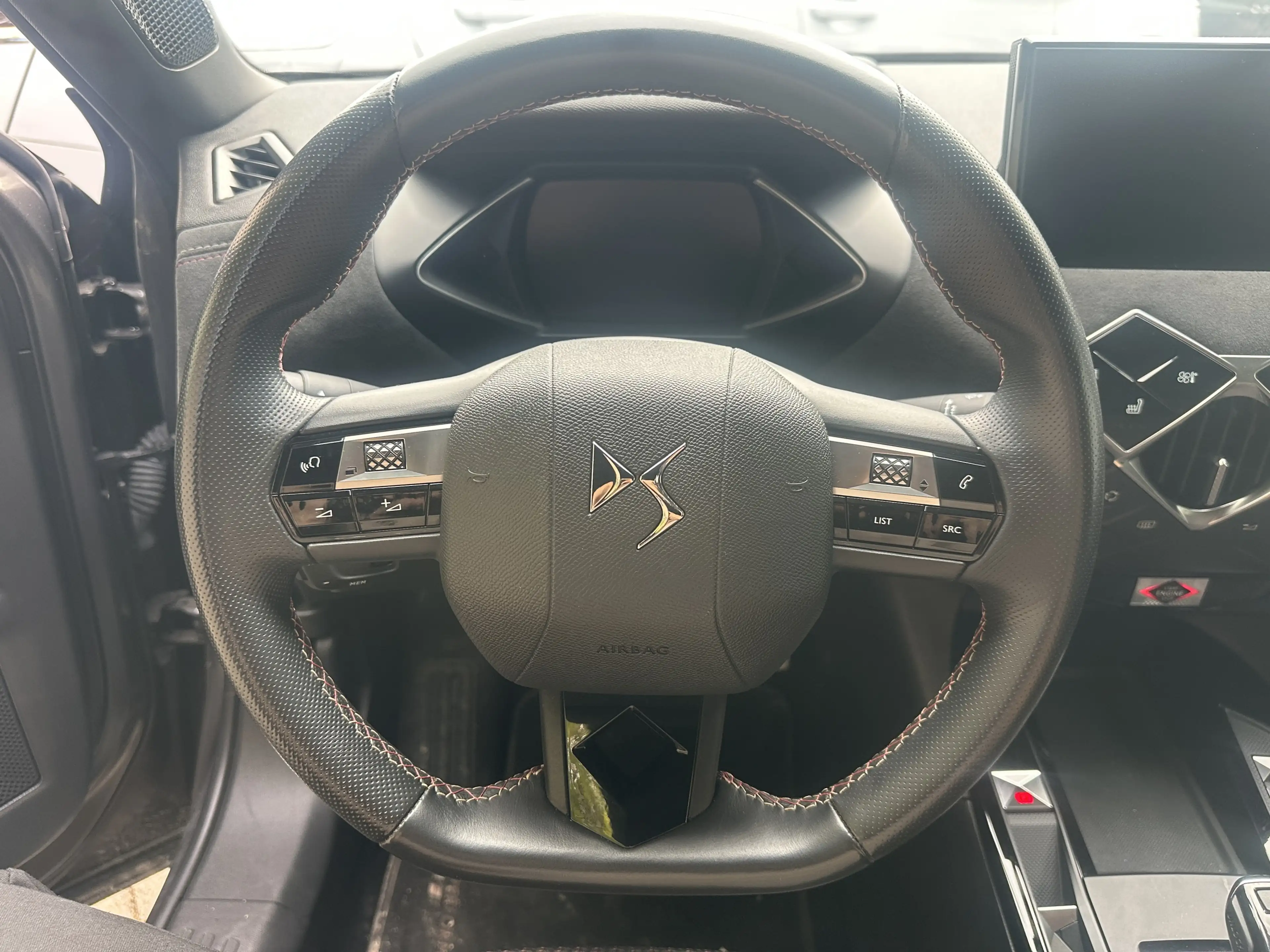 DS Automobiles DS 3 Crossback Performance Line+*ST-heiz*WMP*CAM* — photo 7