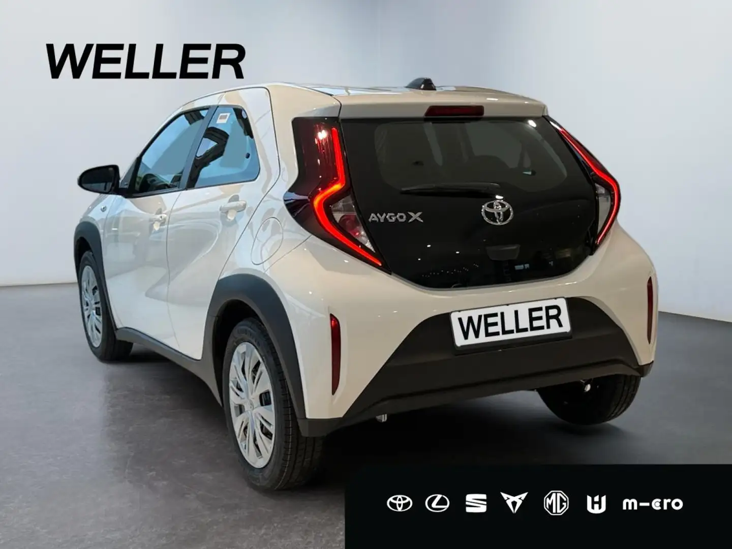Toyota Aygo X *Schaltgetriebe* Business Edition / Sitzheizung Weiß - 2
