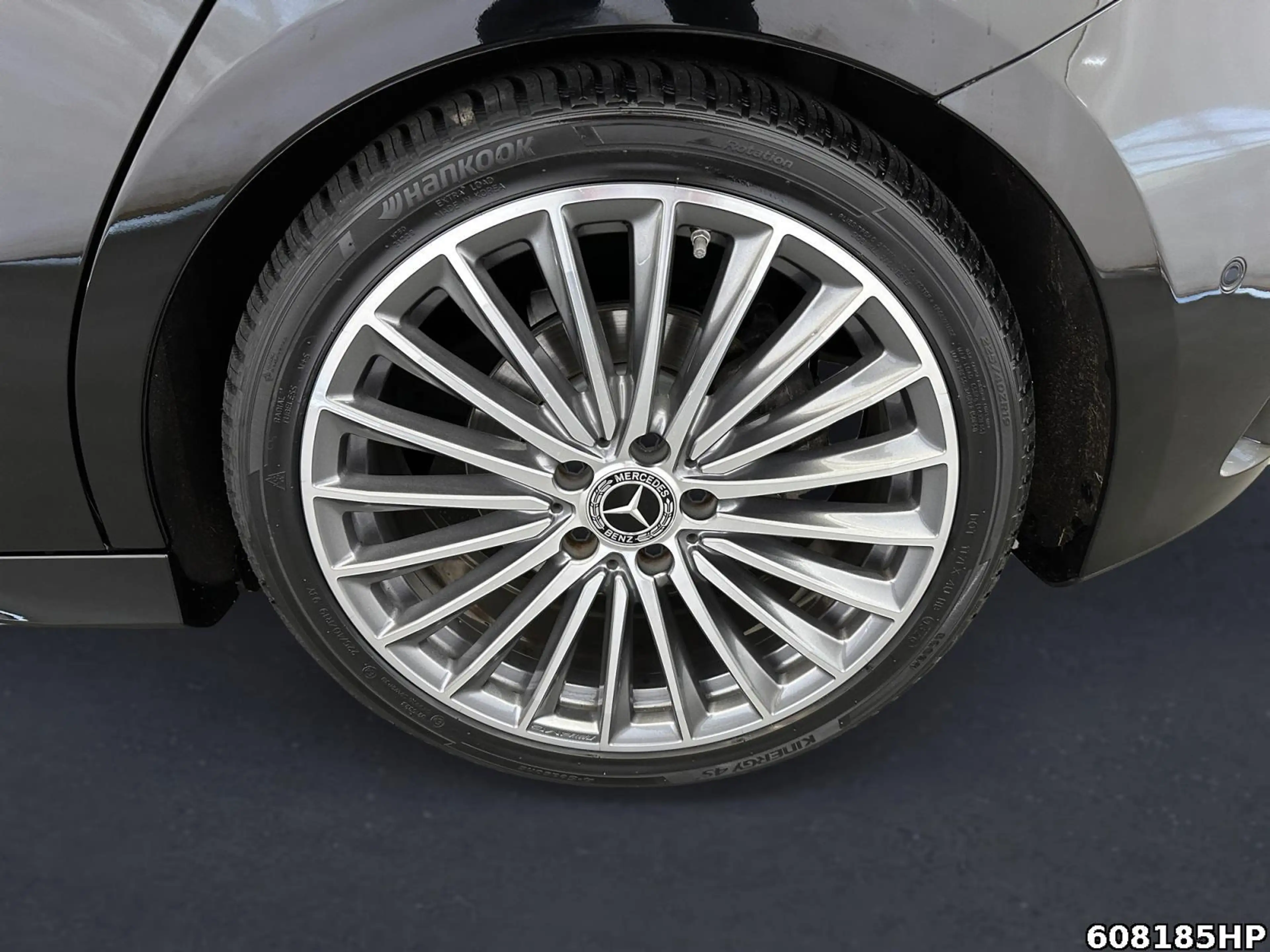Mercedes-Benz A 220 AMG Line Pano AHK 360° Sound Ambiente 19" — photo 5