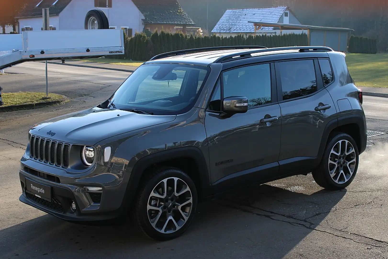 Jeep Renegade 1.3 PHEV 240PS AT 4xe S Grau - 2