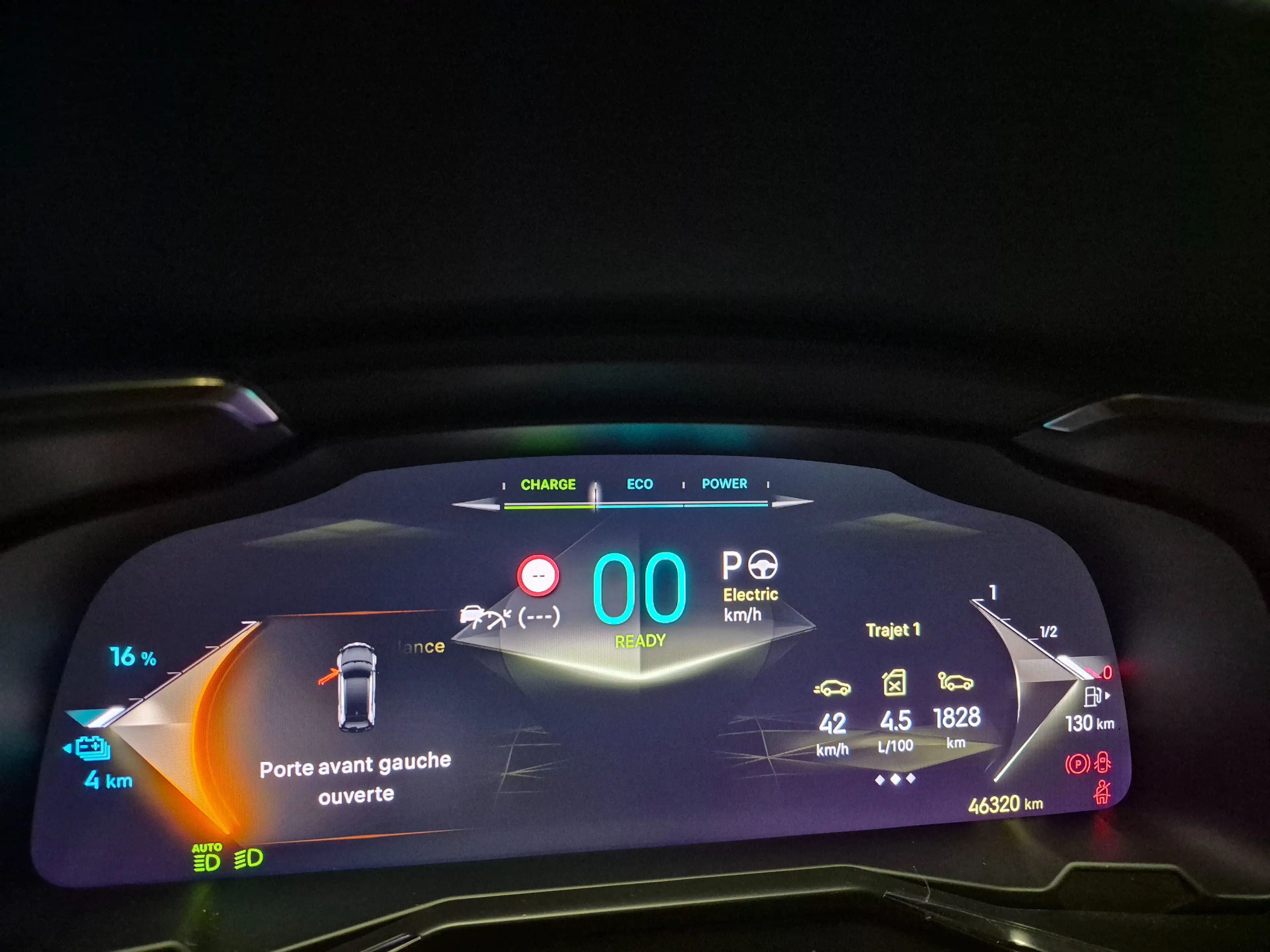 DS Automobiles DS 7 DS7 E-TENSE 225 RIVOLI — photo 7