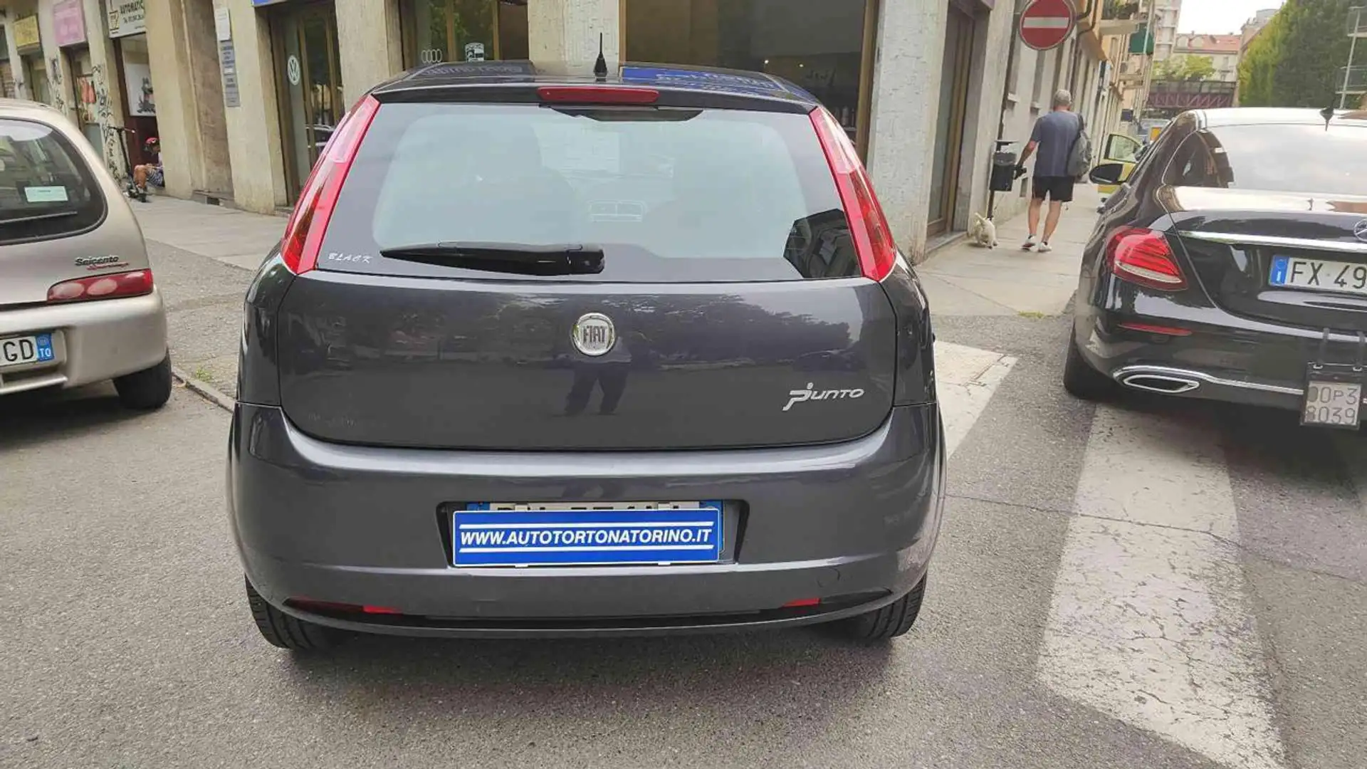 Fiat Grande Punto 1.4 3 porte Dynamic Natural Power Grau - 2