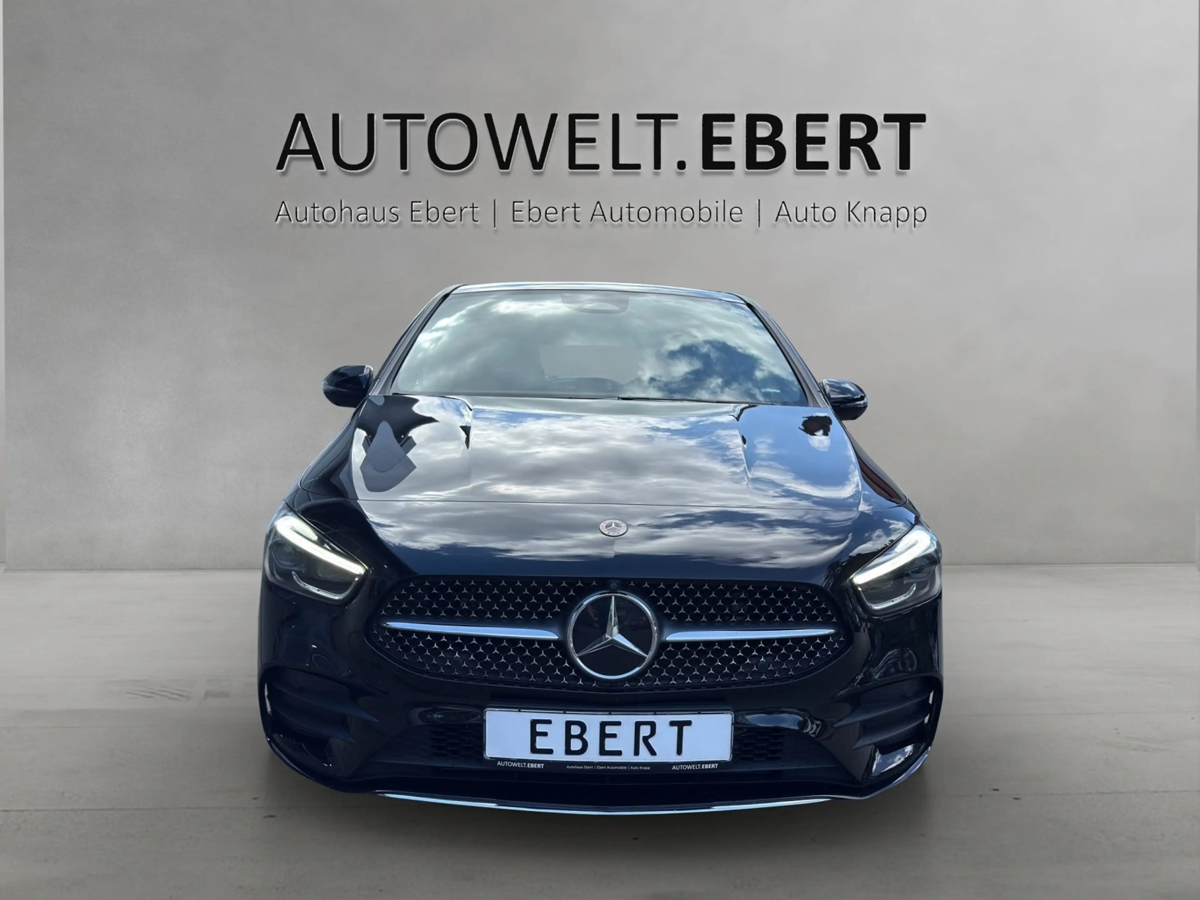Mercedes-Benz B 220 4M AMG Premi+ AHK Memo MLED Pano HUD KeyGo — photo 6