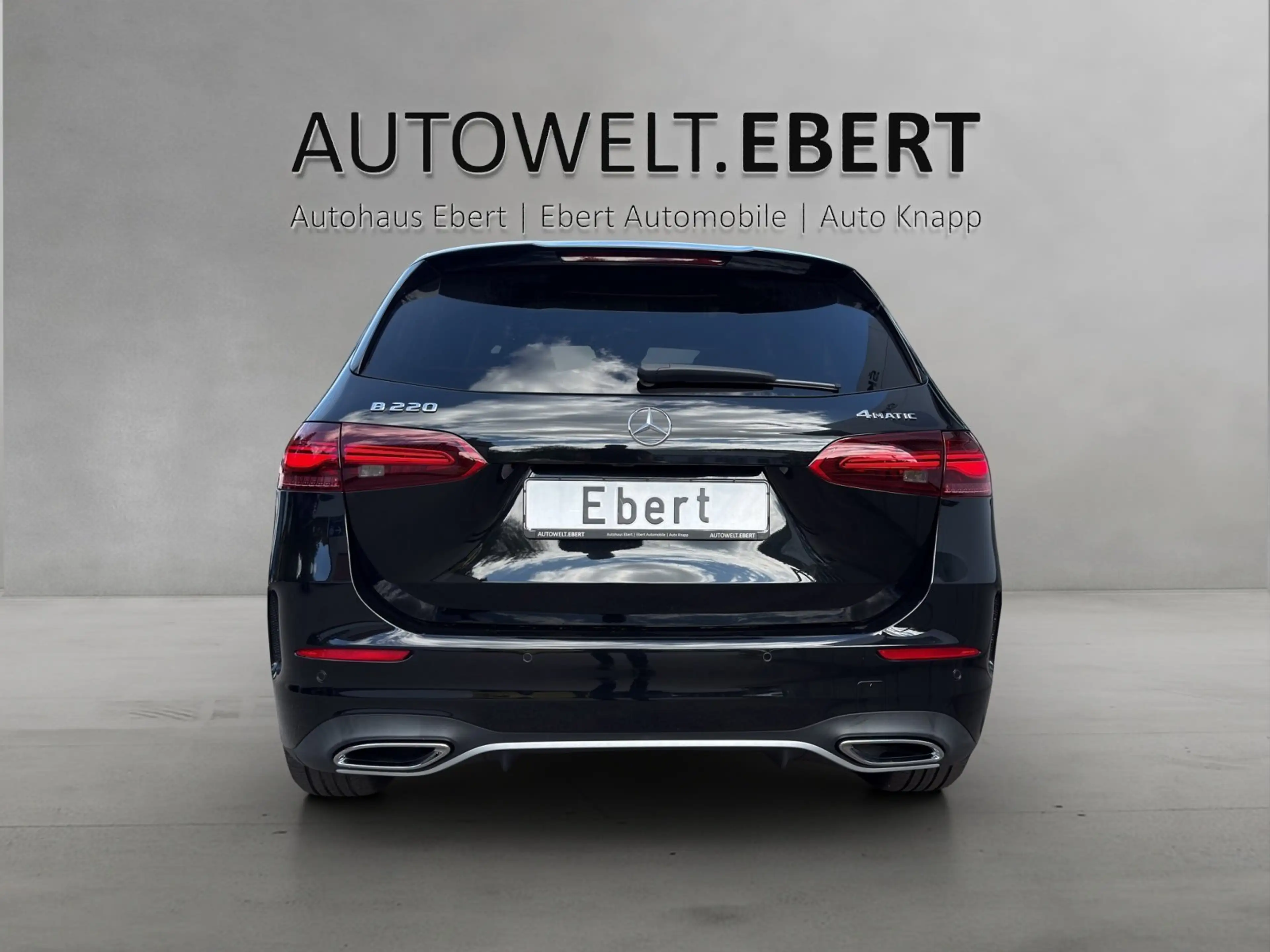 Mercedes-Benz B 220 4M AMG Premi+ AHK Memo MLED Pano HUD KeyGo — photo 4
