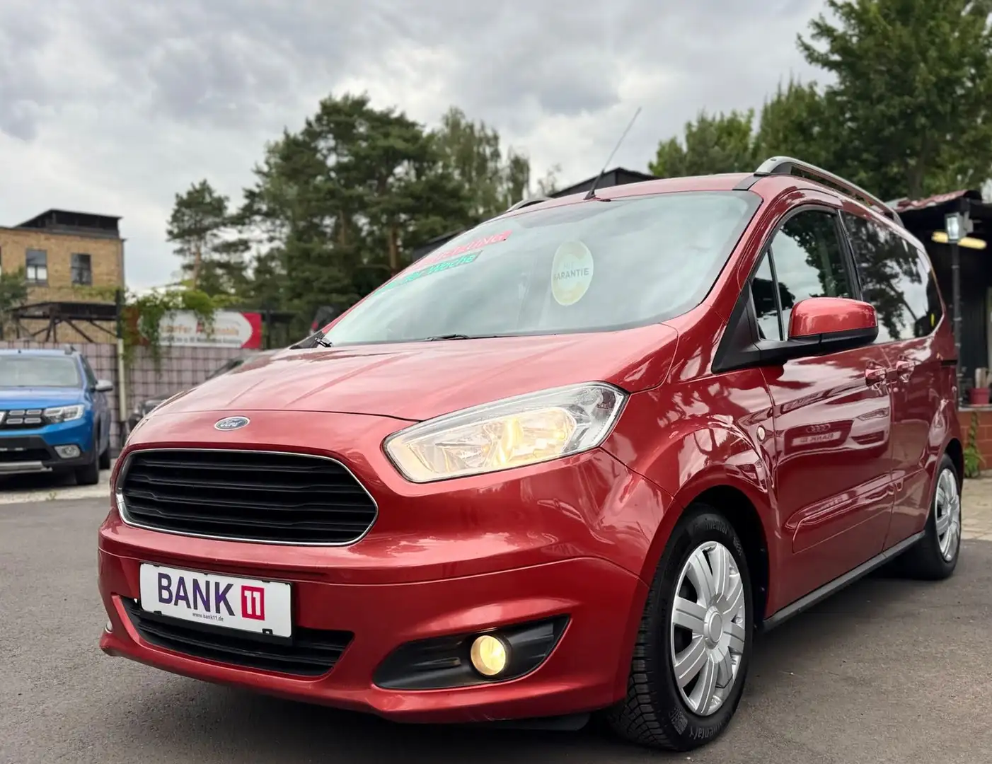 Ford Tourneo Courier Trend. Neue Zahnriemen .Garantie Rot - 1