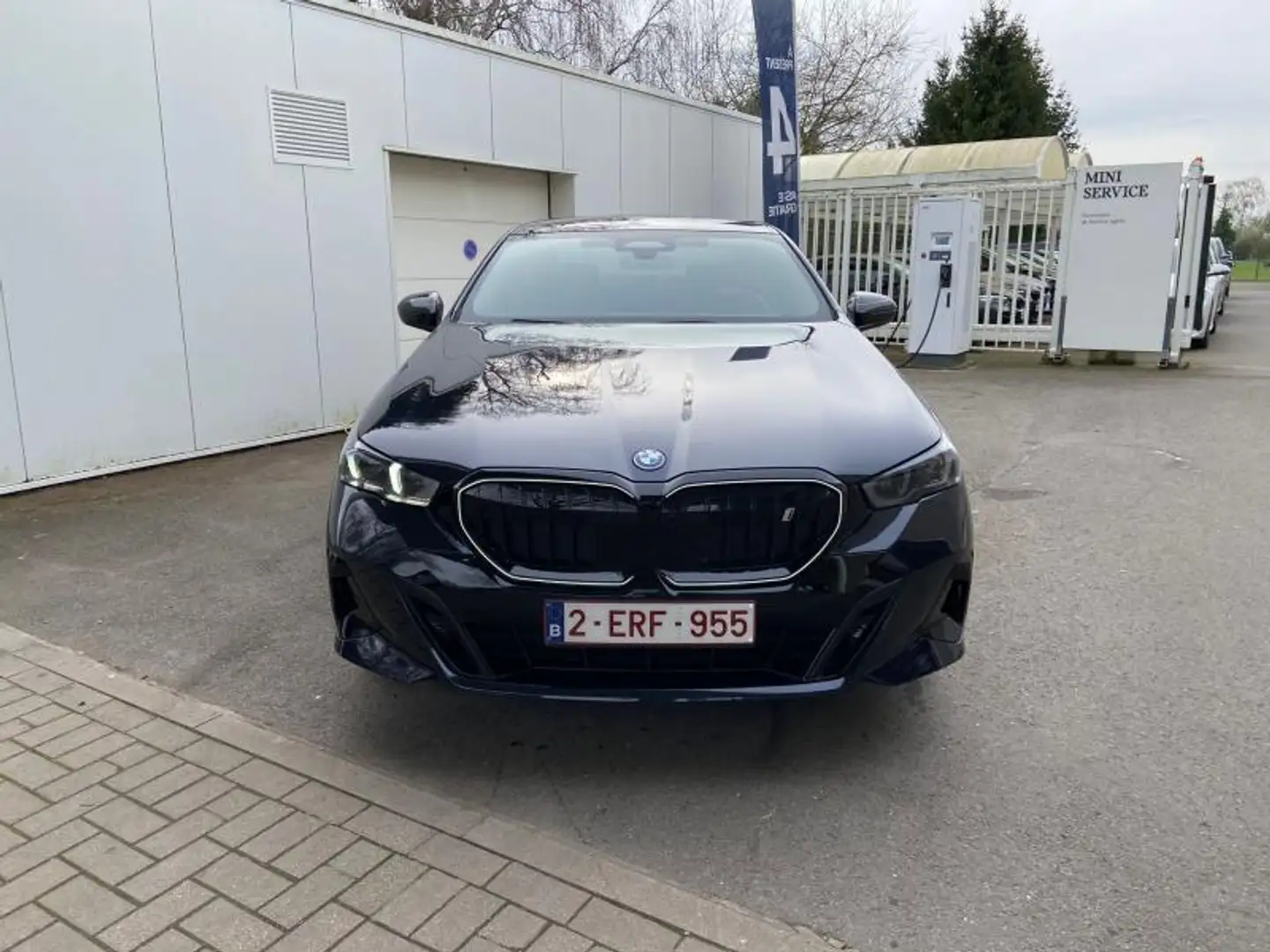BMW i5 Berline Zwart - 2