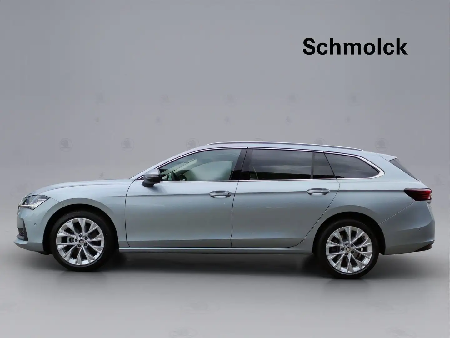 Skoda Superb Combi Selection 2.0 TDI DSG AHK NAVI RFK Silber - 2