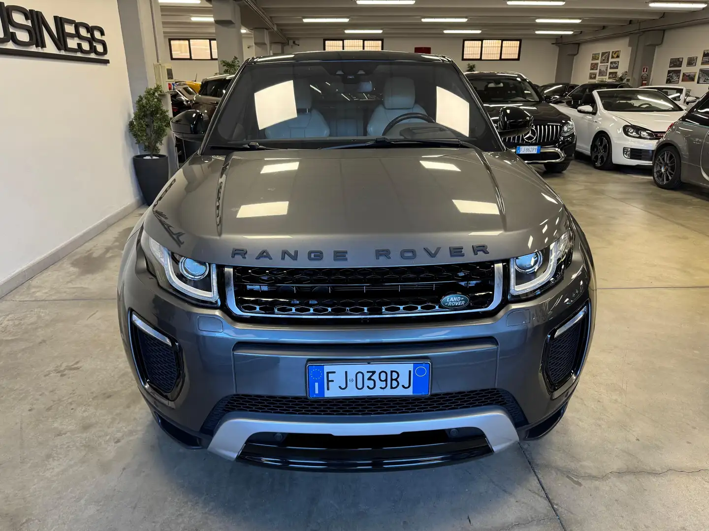 Land Rover Range Rover Evoque 5p 2.2 td4 Launch edition 150cv Garanzia 12 mesi Gris - 2