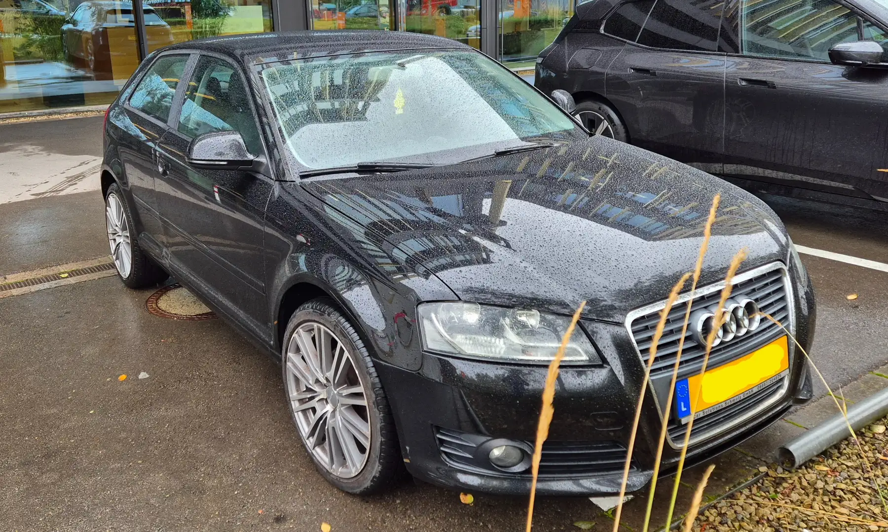 Audi A3 A3 1.4 TFSI Attraction Noir - 2