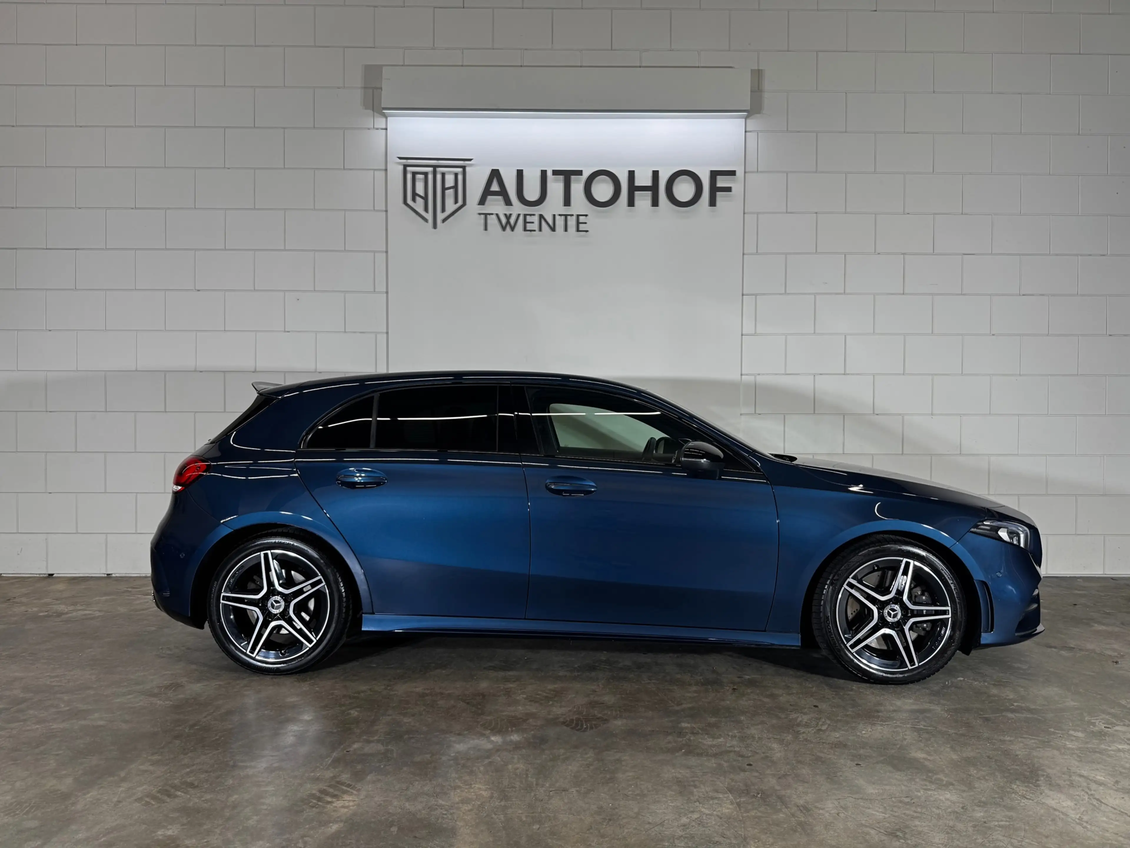 Mercedes-Benz A 250 4MATIC AMG 224 PK Full Opt. *BurM*Memory*Multi B.* — photo 10