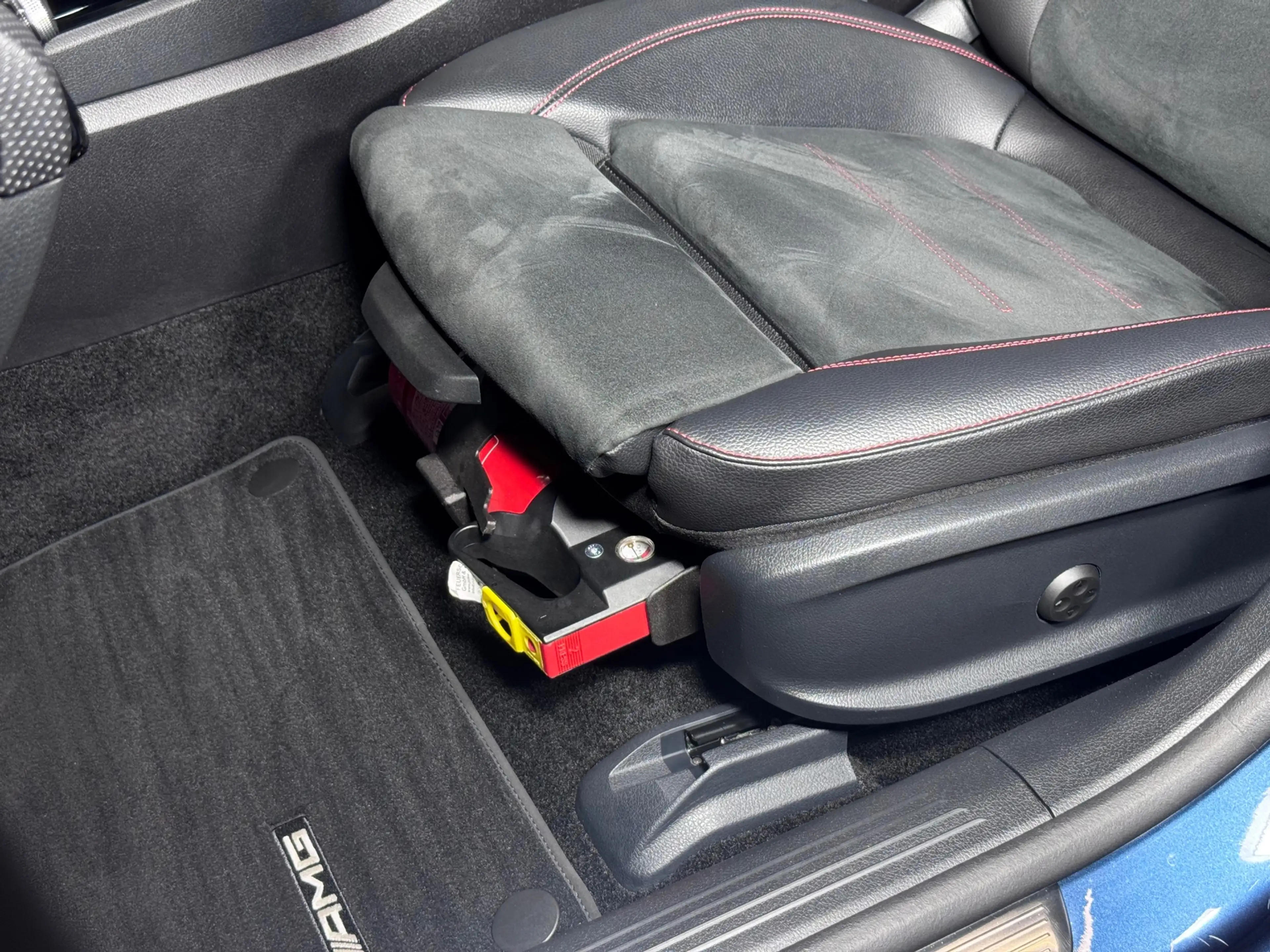 Mercedes-Benz A 250 4MATIC AMG 224 PK Full Opt. *BurM*Memory*Multi B.* — photo 14