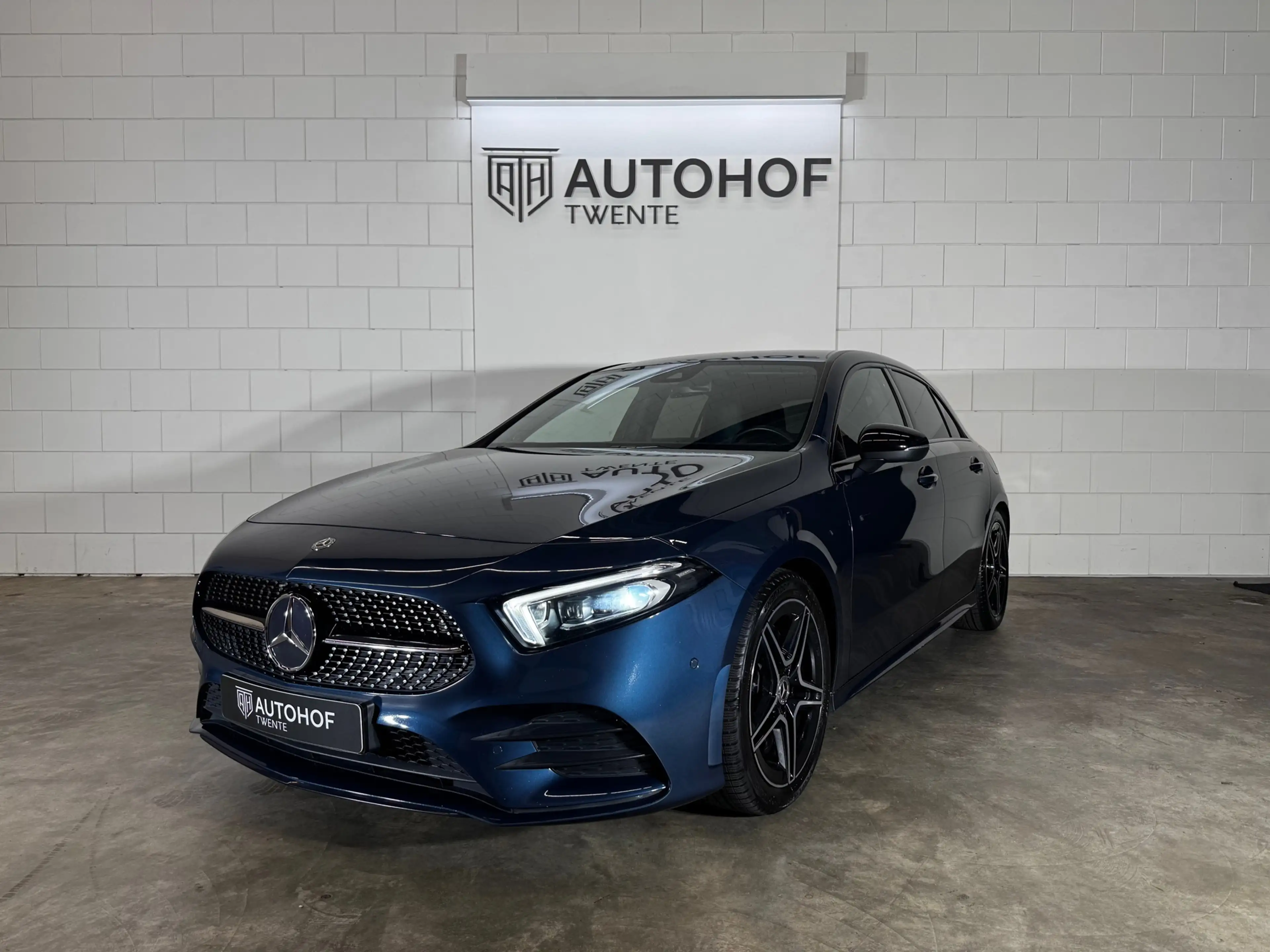 Mercedes-Benz A 250 4MATIC AMG 224 PK Full Opt. *BurM*Memory*Multi B.* — photo 4