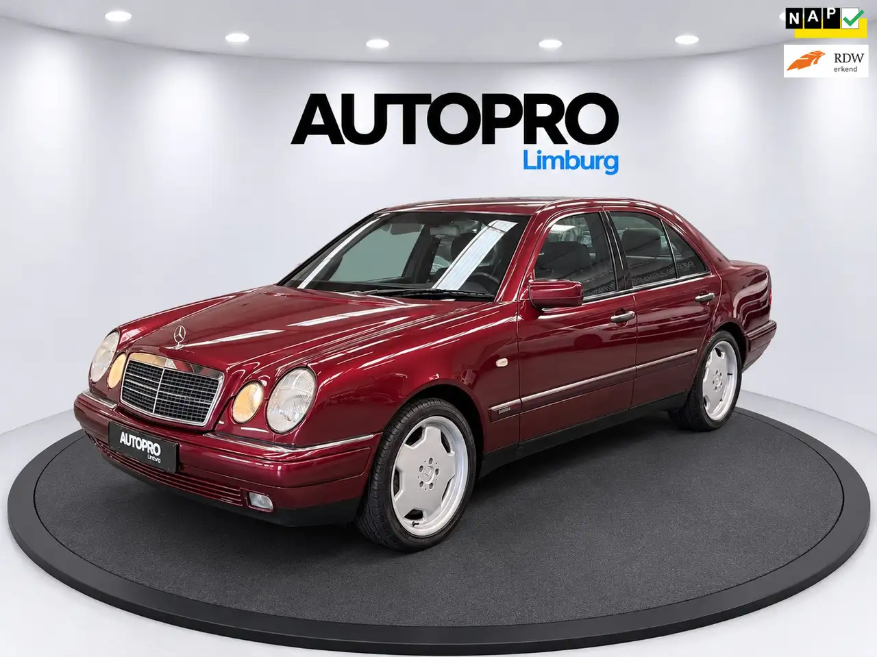 Mercedes-Benz E 200 Elegance| 1e eigenaar|Org NL, foto 1