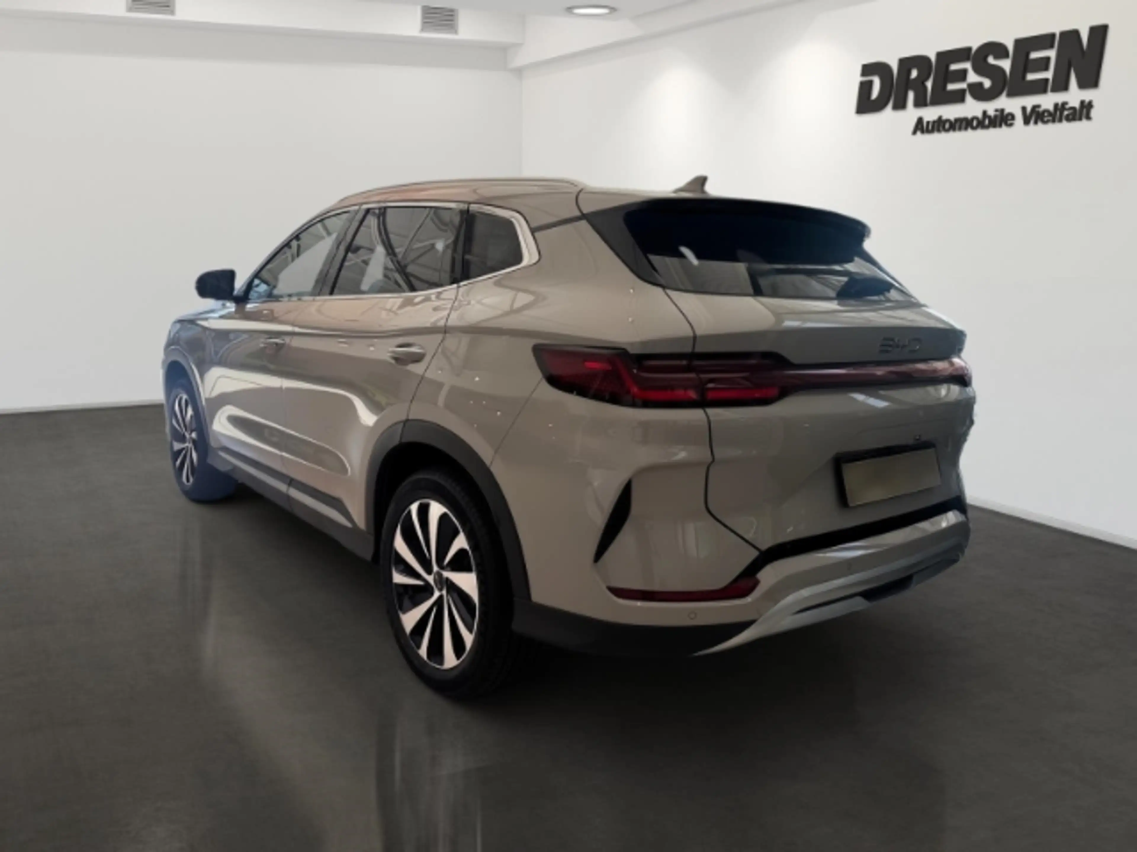BYD Seal U PHEV Comfort+ 360 Grad Kamera+ Klimasitze — photo 6