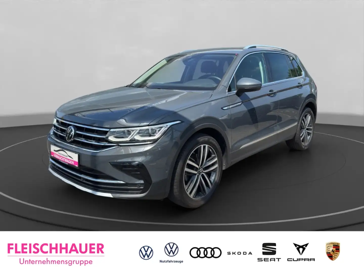 Volkswagen Tiguan Elegance 1.5 TSI Matrix+Navi+AHK+19''+Kamera+App-c Grau - 1