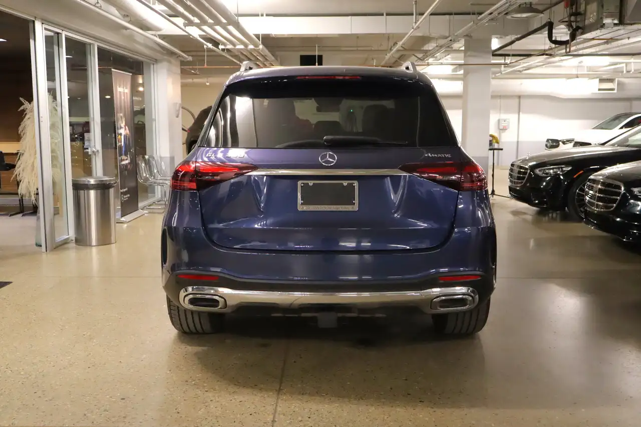 Mercedes-Benz GLE снимка Mercedes-Benz GLE