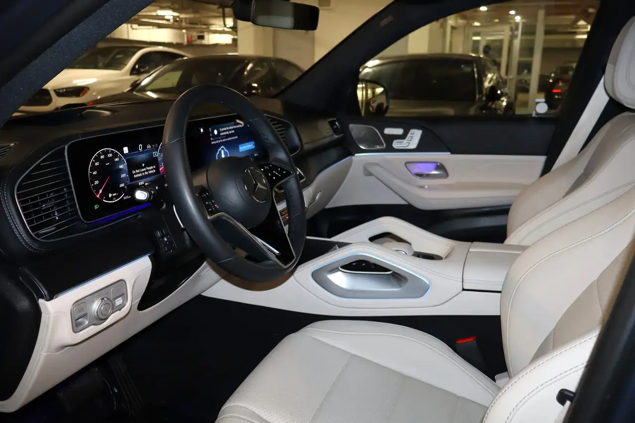 Mercedes-Benz GLE снимка Mercedes-Benz GLE