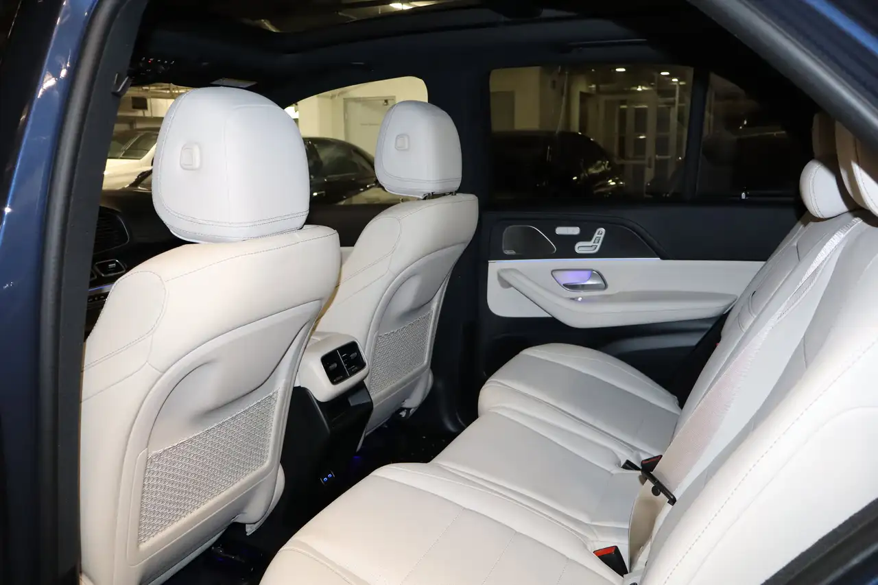 Mercedes-Benz GLE снимка Mercedes-Benz GLE