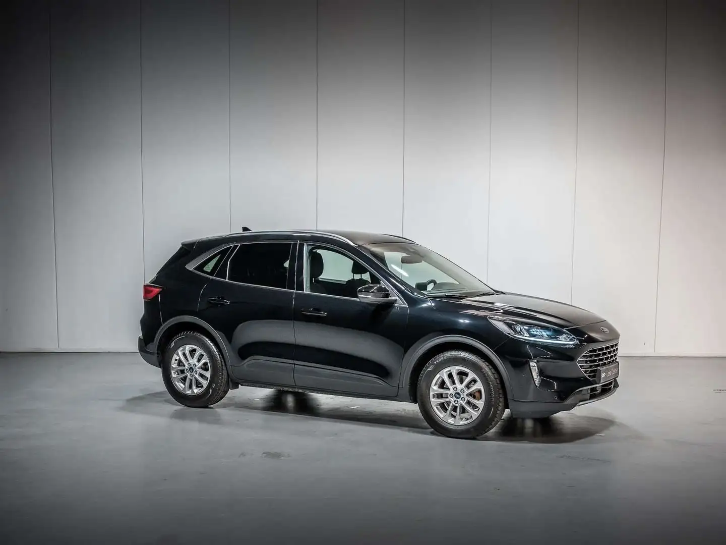 Ford Kuga Ford Kuga / automaat / NAVI / CAM Noir - 1