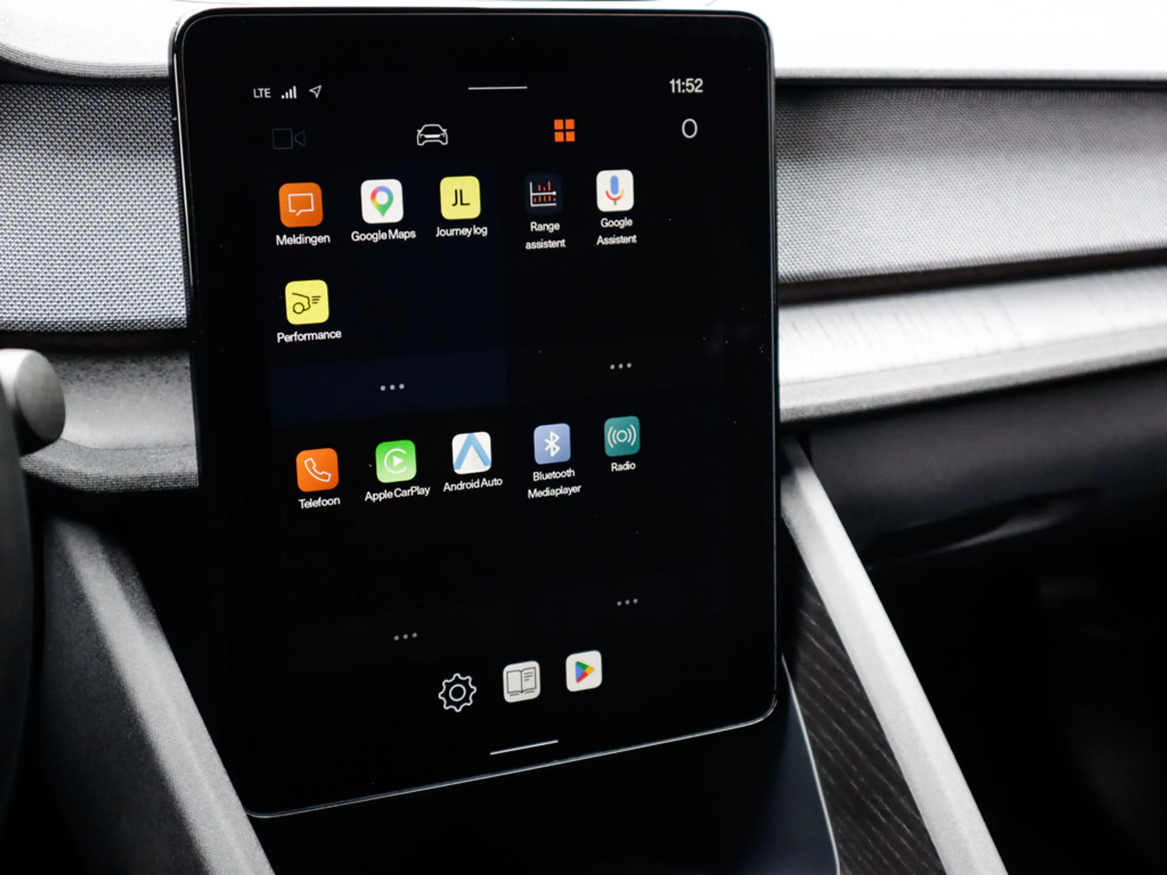 Polestar 2 Long Range Dual Motor Launch Edition 78kWh 1e-Eig. — photo 6