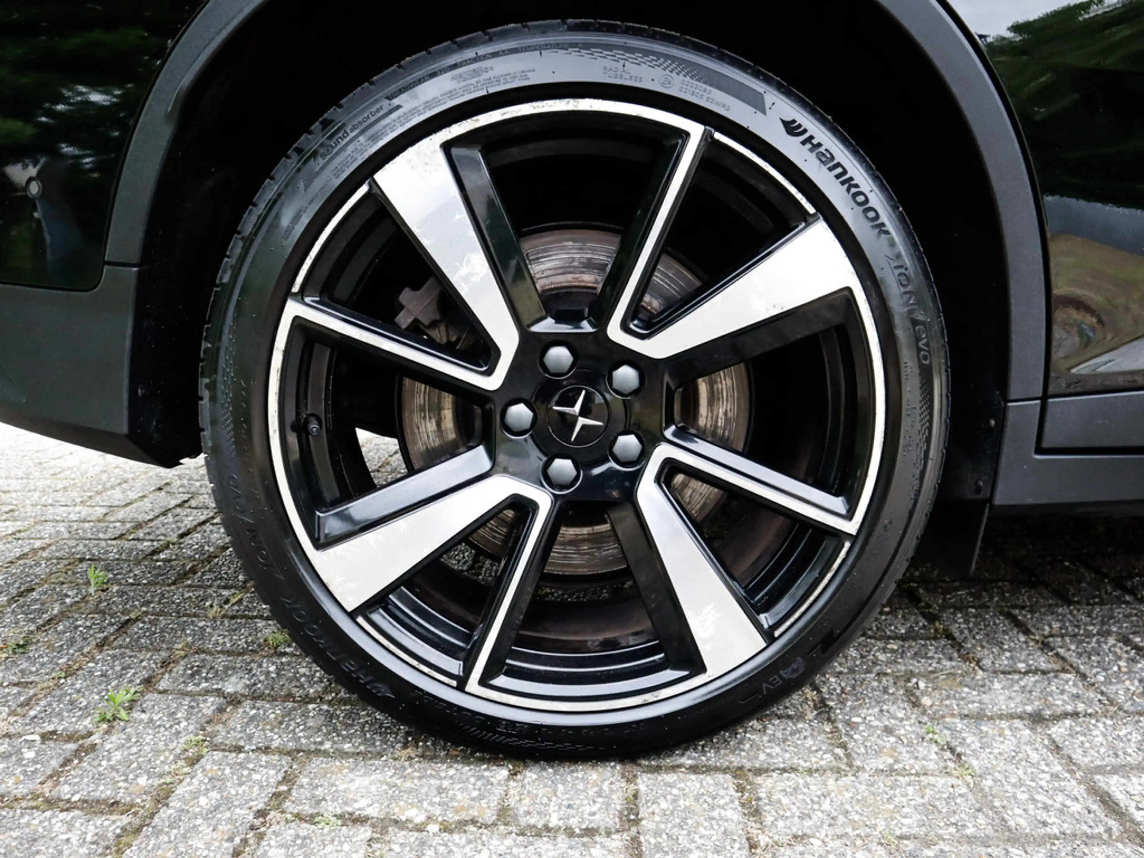 Polestar 2 Long Range Dual Motor Launch Edition 78kWh 1e-Eig. — photo 15
