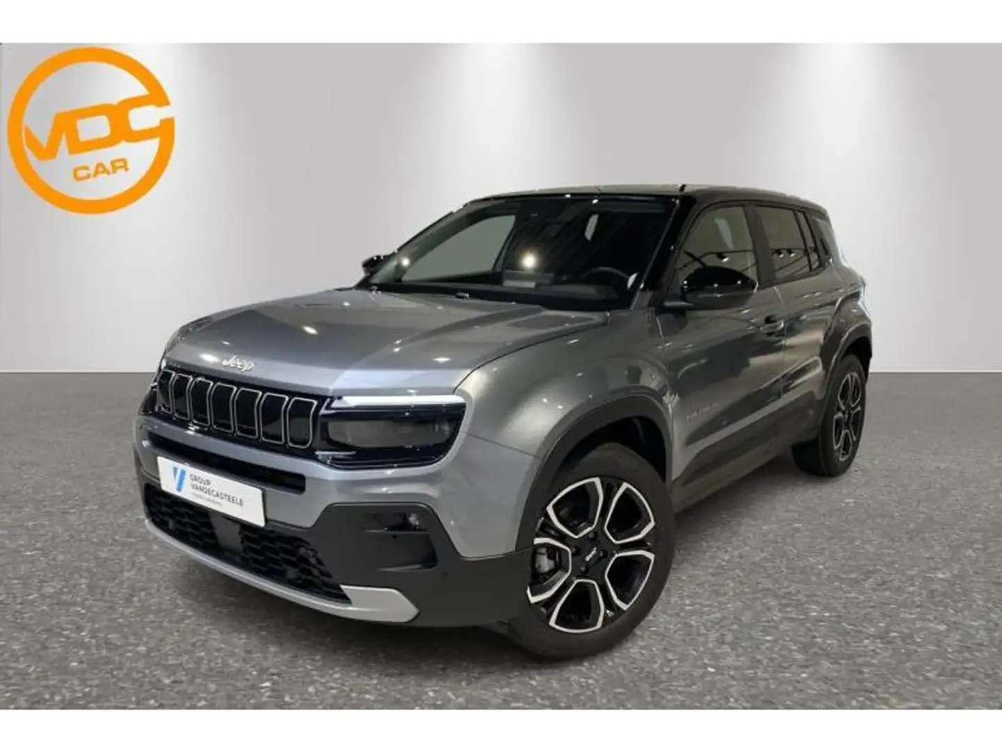 Jeep Avenger Summit MHEV Leder Gris - 1