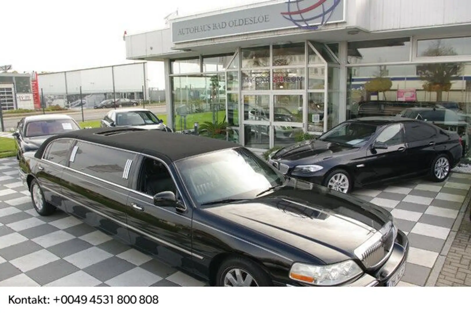 Lincoln Town Car *Kristal-Coach*Stretch-Limo*Tv*etc.. Schwarz - 1