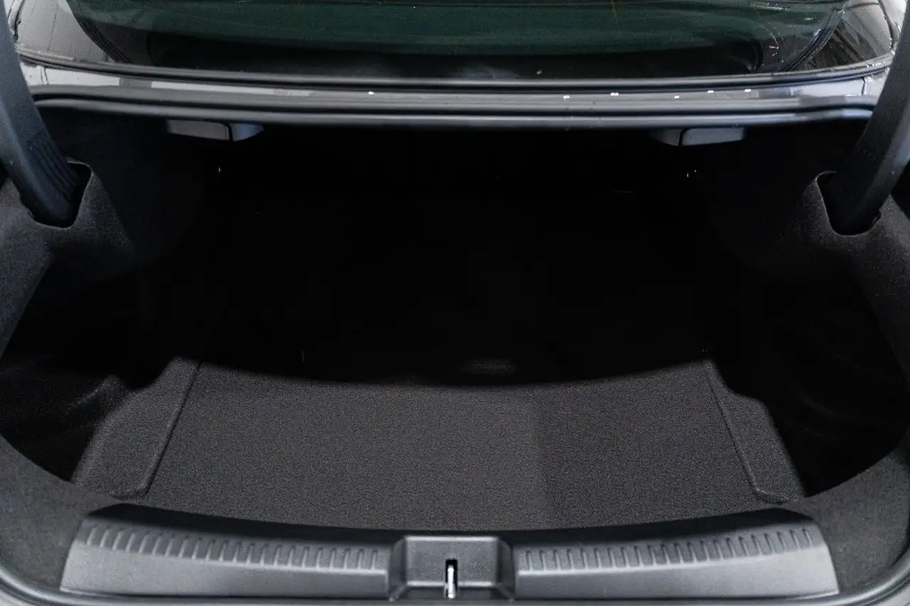 Mercedes-Benz CLA снимка Mercedes-Benz CLA