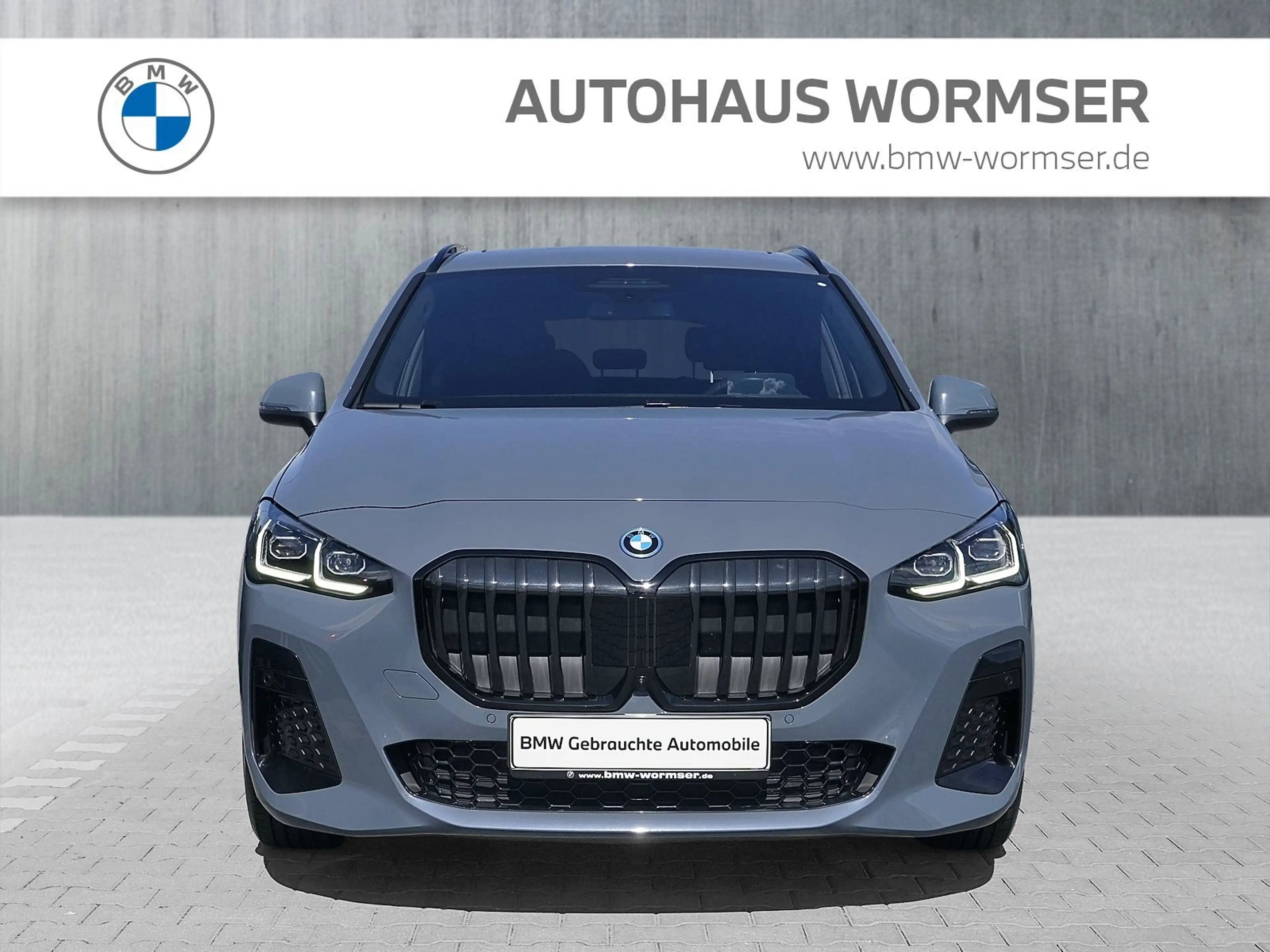 BMW 225 e xDrive Active Tourer — photo 3