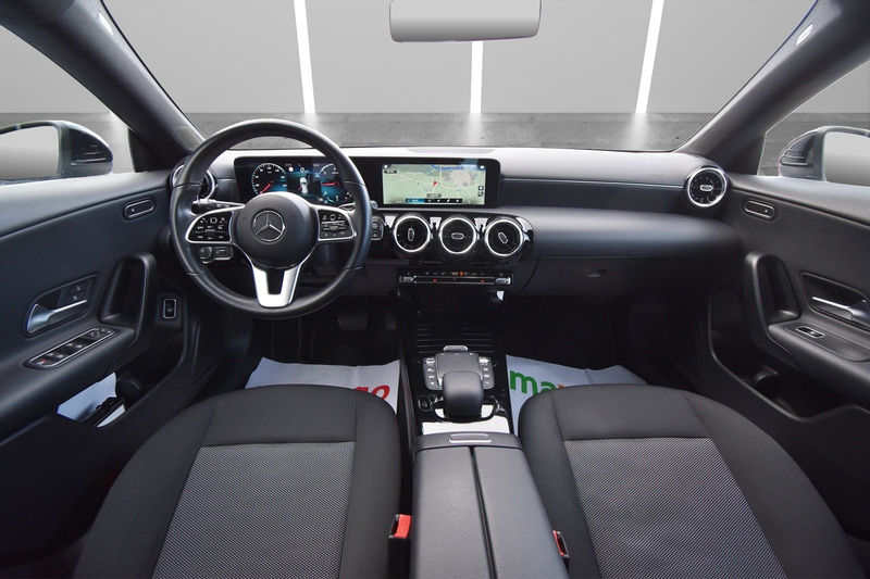 Mercedes-Benz CLA 180 d Shooting Brake Aut. ***LED*VIRTUAL-COCKPIT** — photo 13