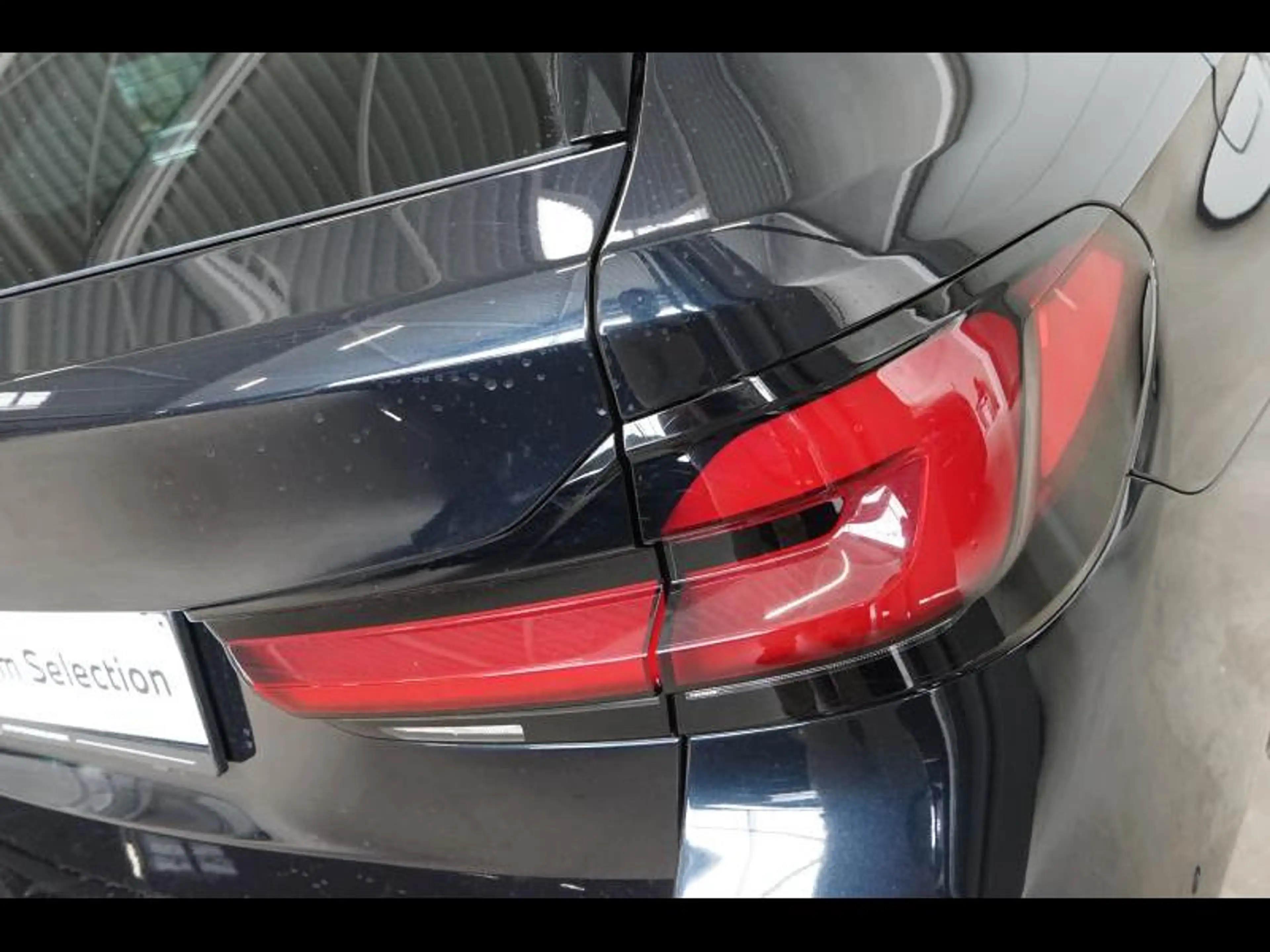 BMW 518 d Touring M-Pack - Panodak - Leder - LED - ... — photo 11