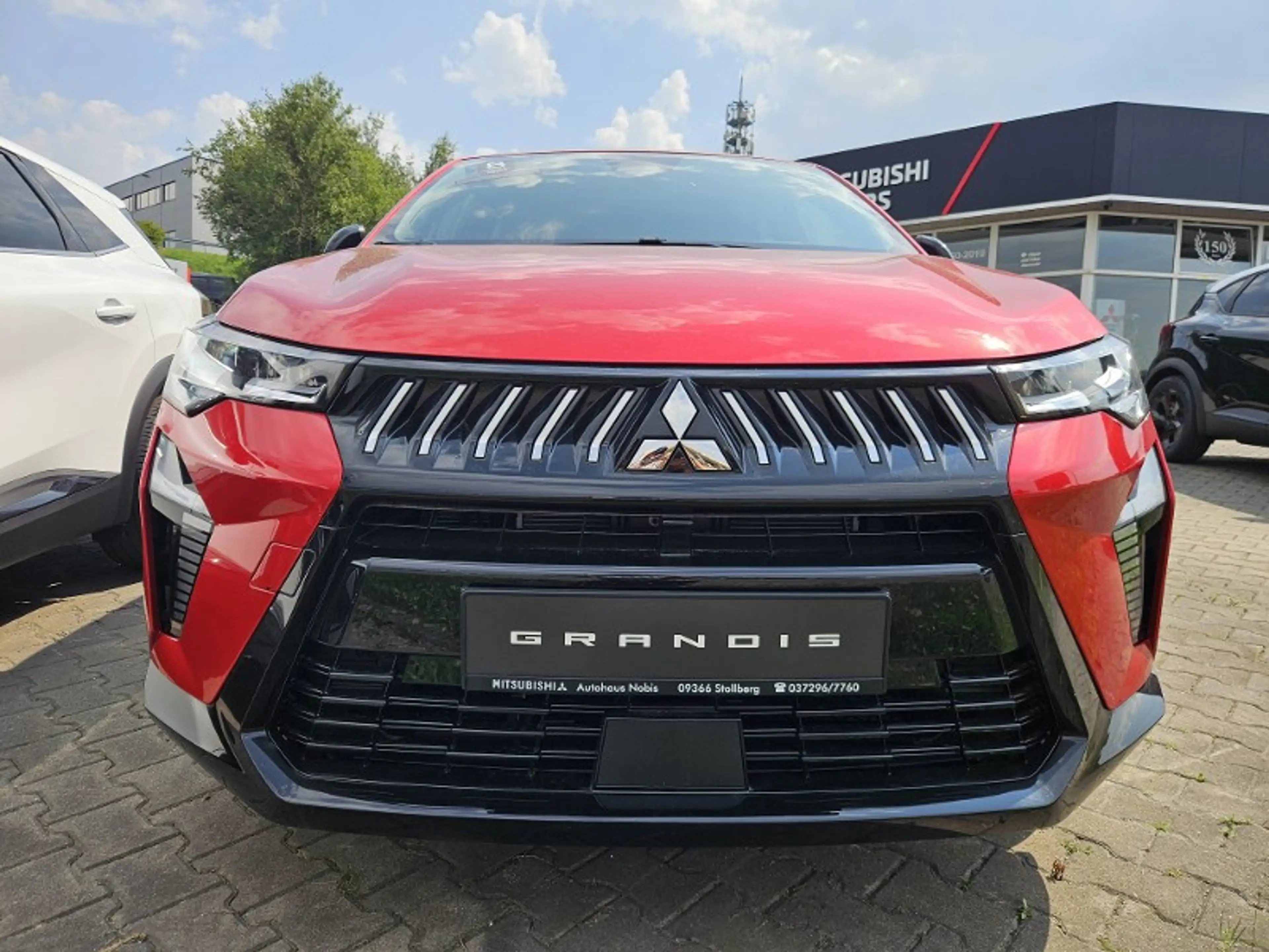 Mitsubishi Grandis Diamant PLUS 1.8 Hybrid — photo 4