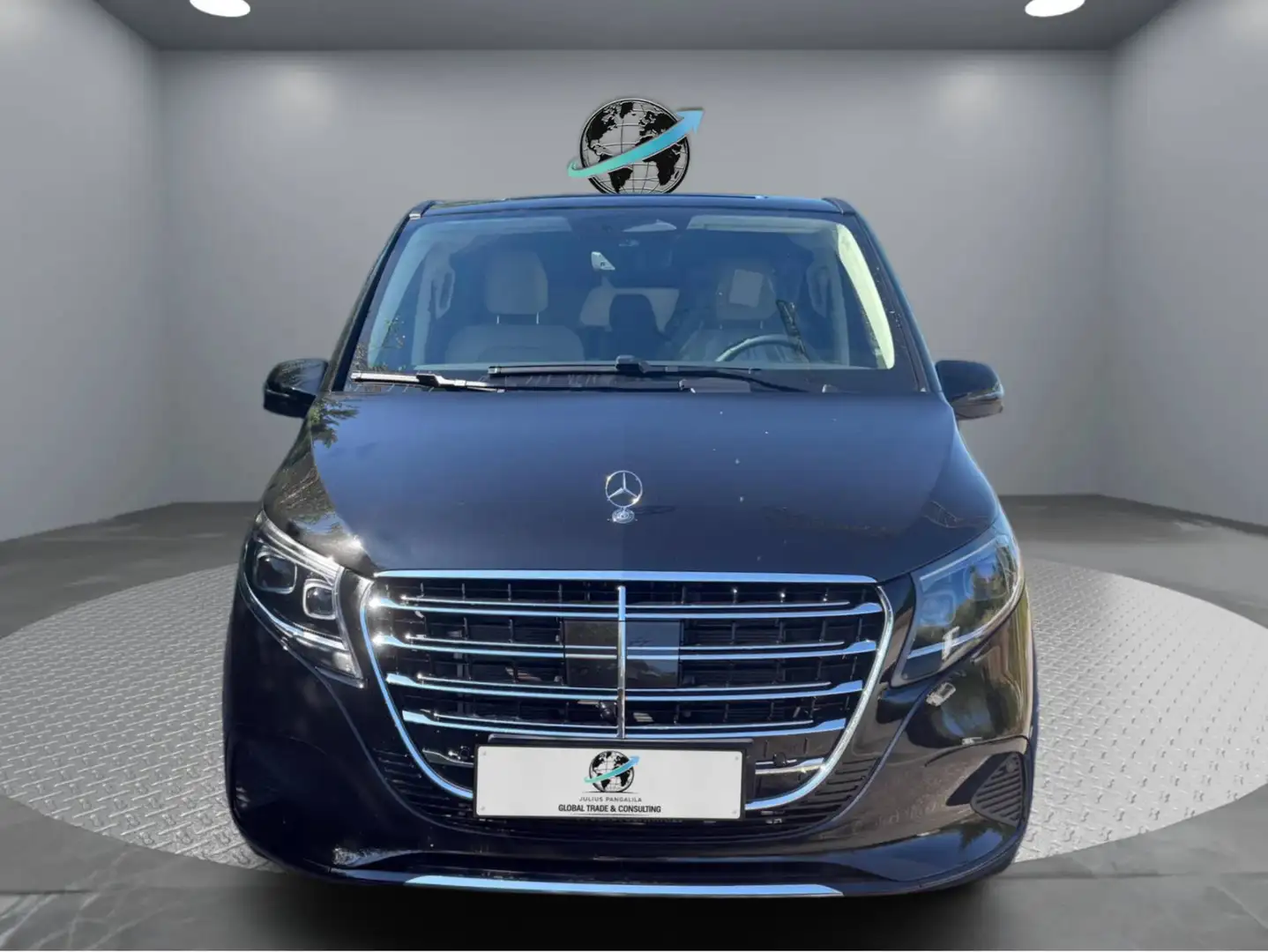Mercedes-Benz V 300 Extralang, Luxussitze, Exclusive Schwarz - 2