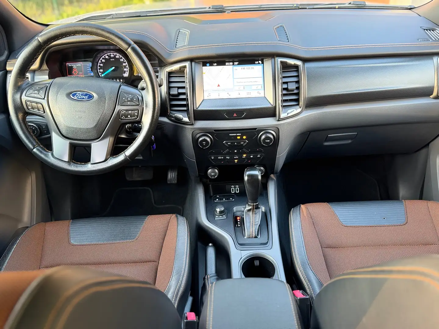 Ford Ranger Wildtrak Doppelkabine 4x4 Noir - 1