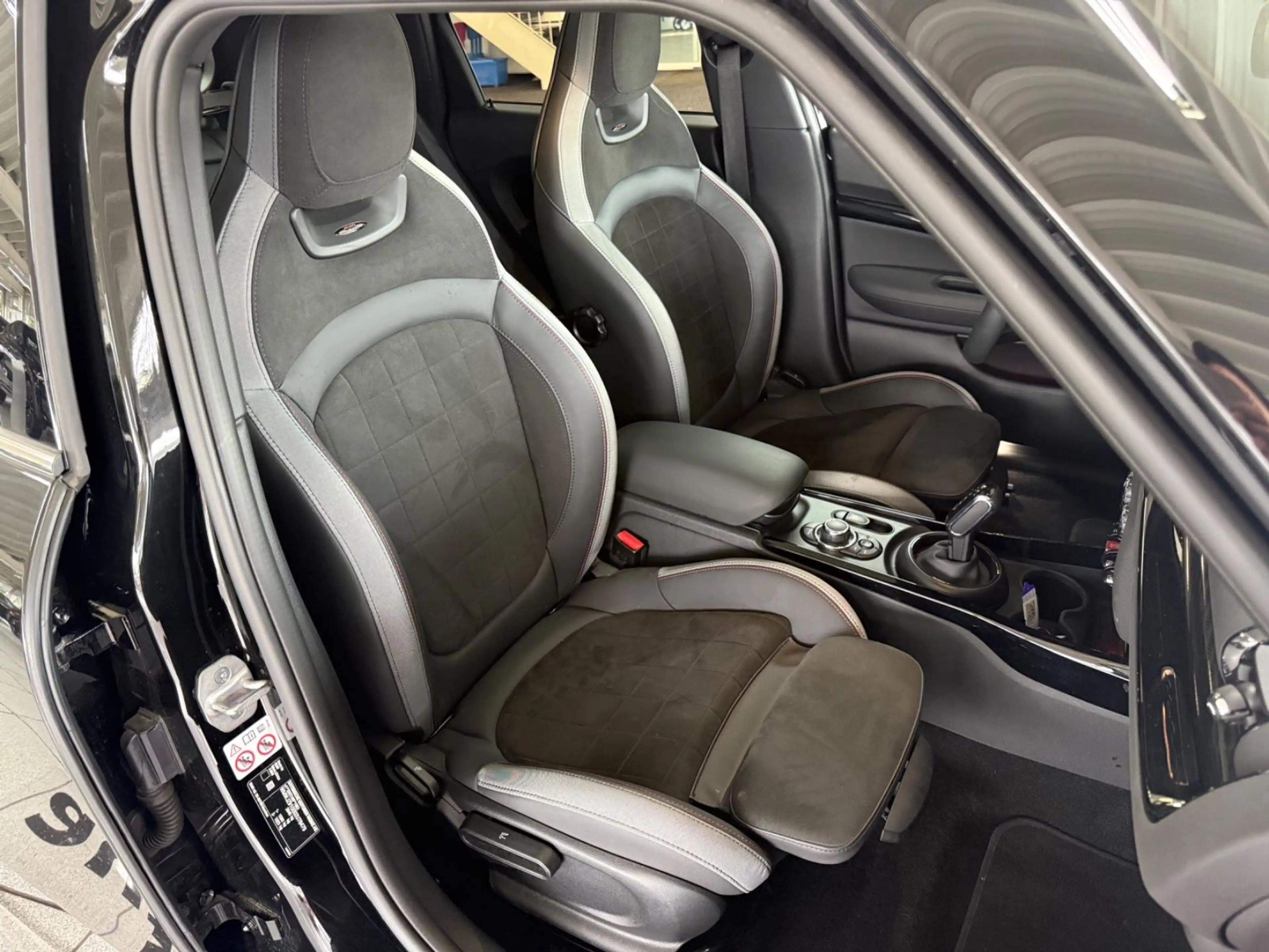 MINI John Cooper Works Clubman ALL4 AUT./HUD/CAM/PANO — photo 7