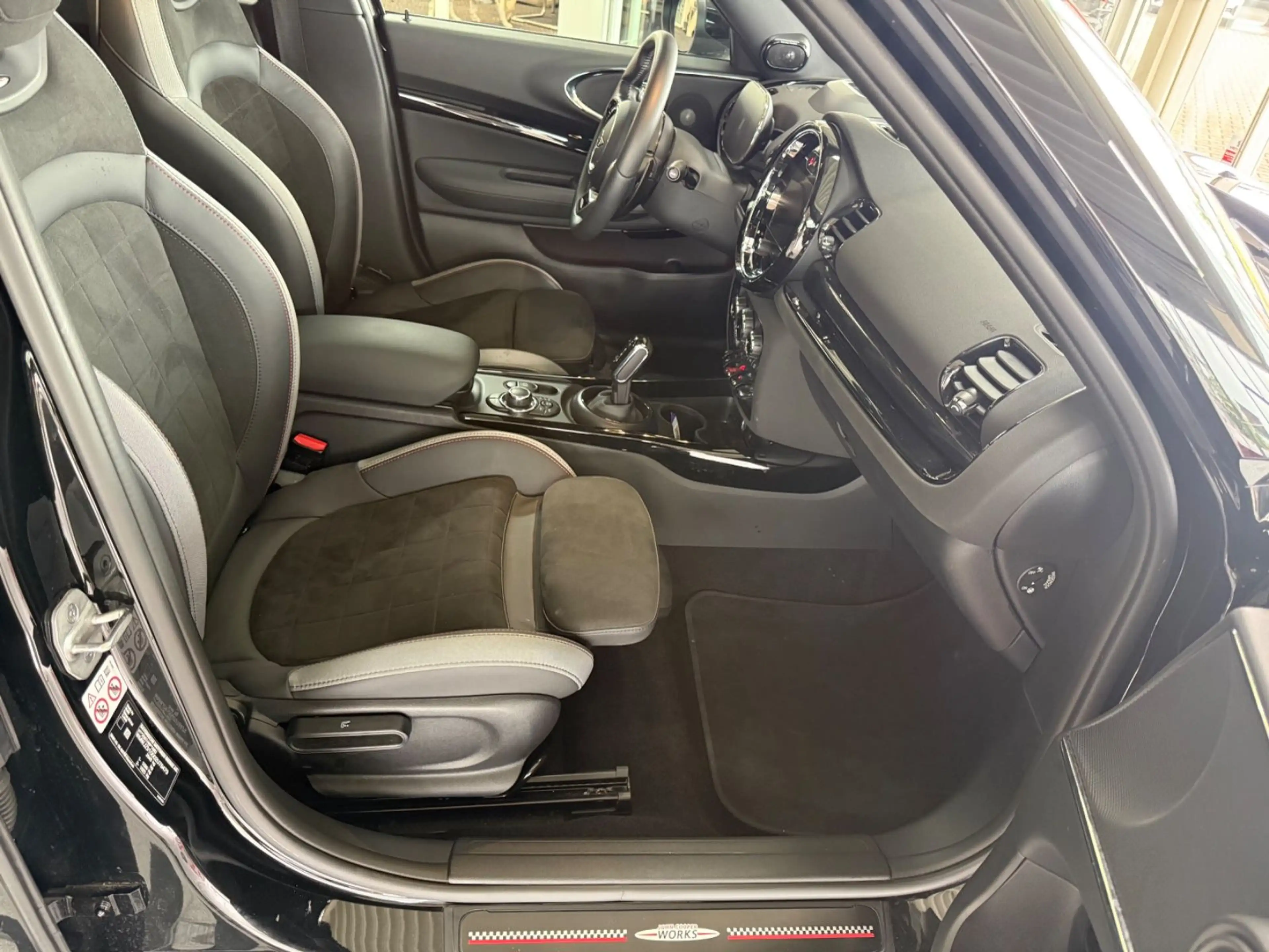 MINI John Cooper Works Clubman ALL4 AUT./HUD/CAM/PANO — photo 8