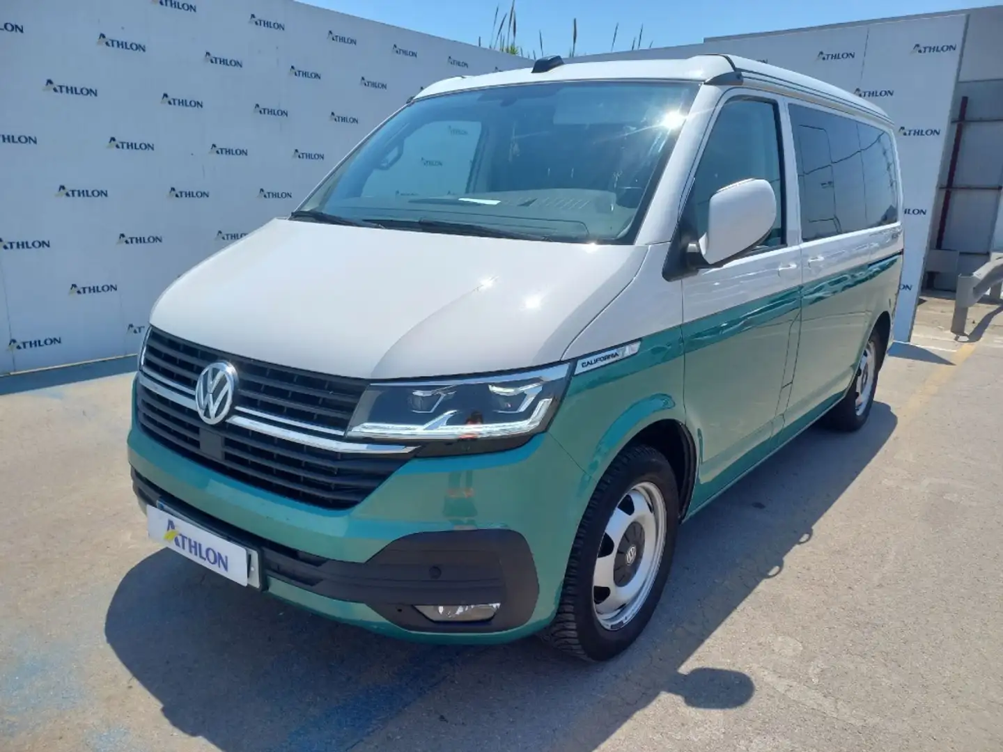 Volkswagen T6 California 2.0TDI BMT Beach Tour DSG 146kW Blanco - 1