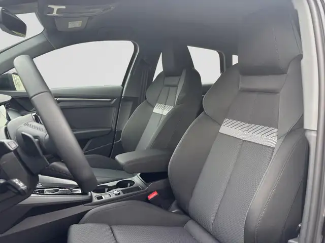 Audi A3 view 9