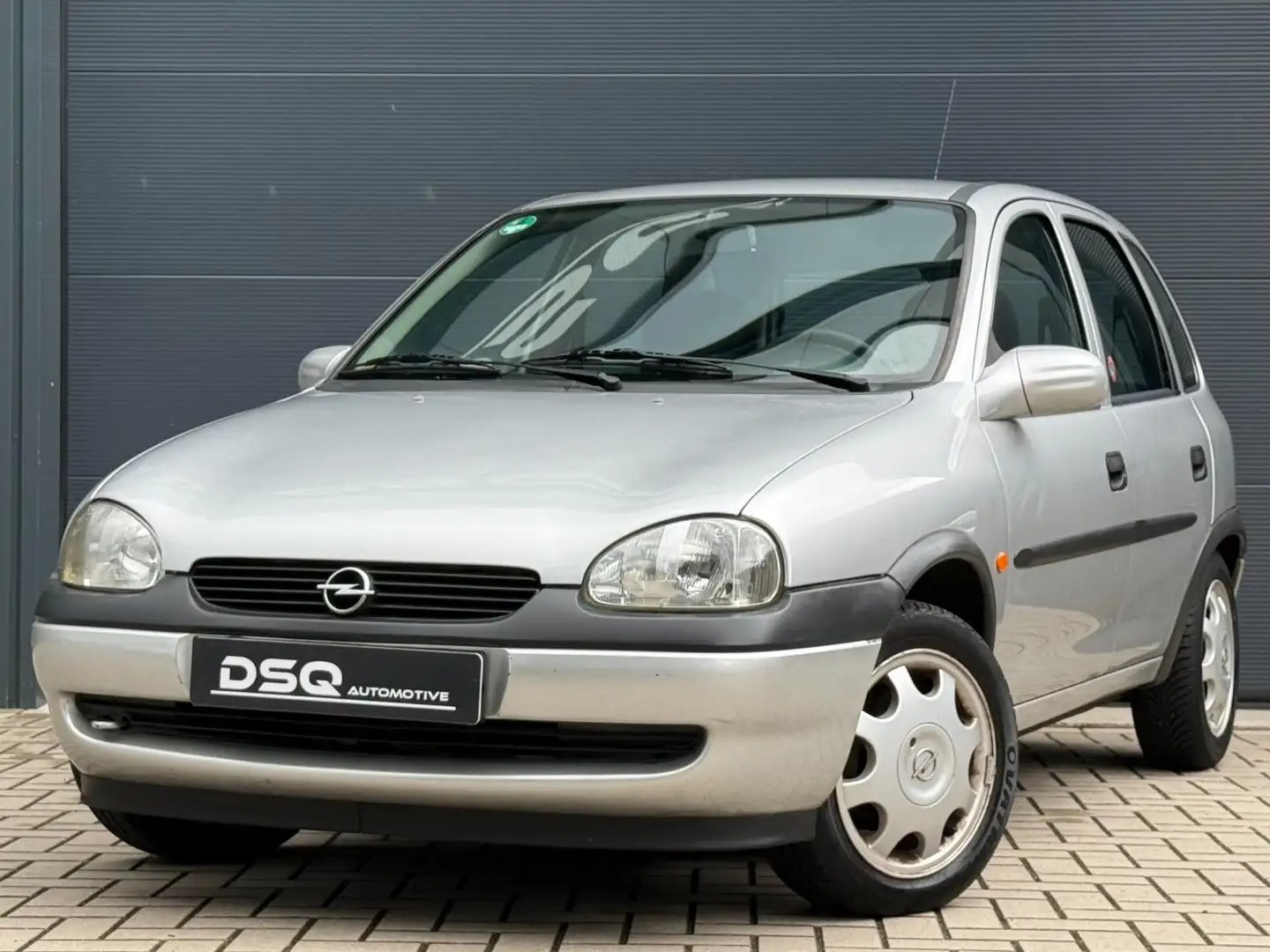Opel Corsa 1.2i-16V Onyx Gris - 1