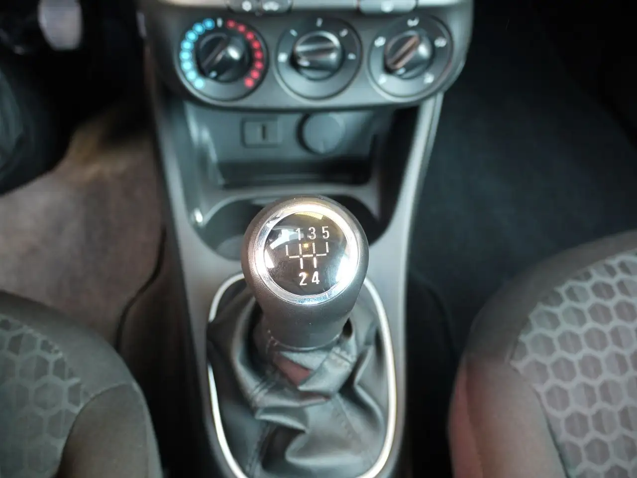 Opel Corsa Corsa — photo 13