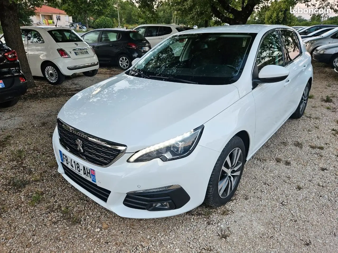 Peugeot 308 1.5 hdi 130 cv eat8 navi carplay
