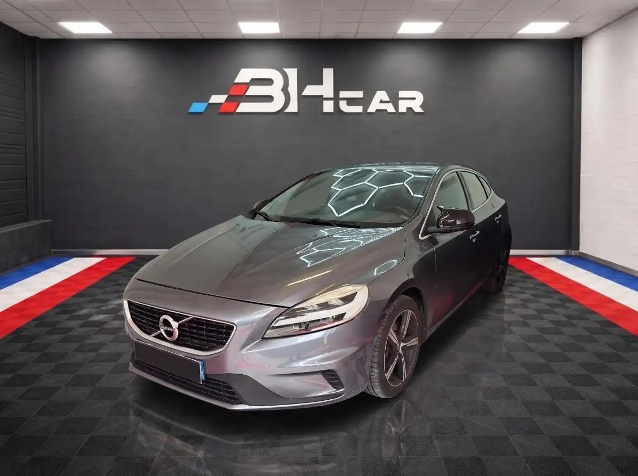 Volvo V40