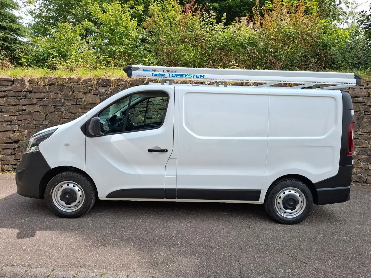 Opel Vivaro 2.9 L1H1 Kasten Navi Klima PDC Sortimo Weiß - 2